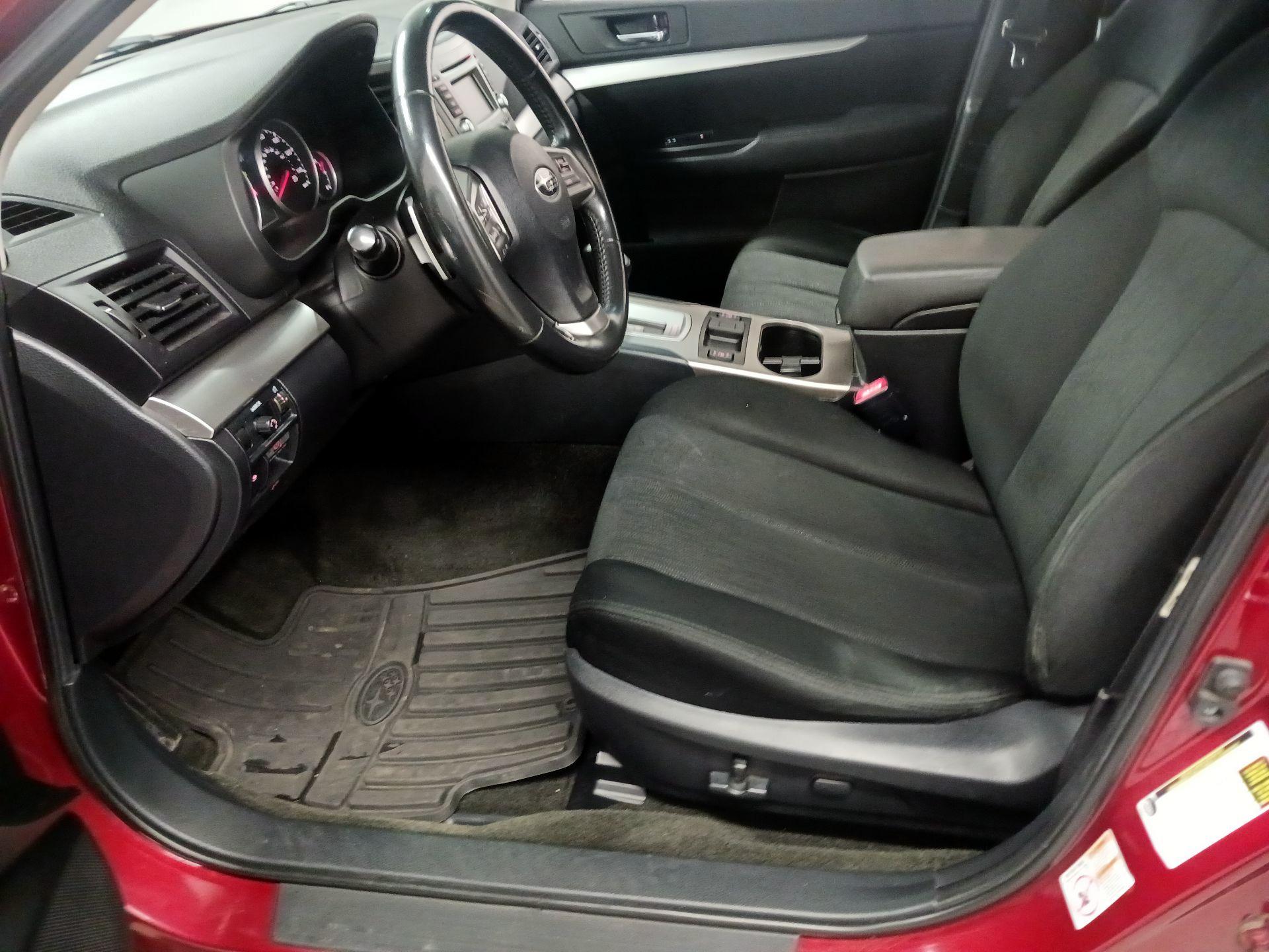 Thumbnail: 2014 Subaru Outback - 11