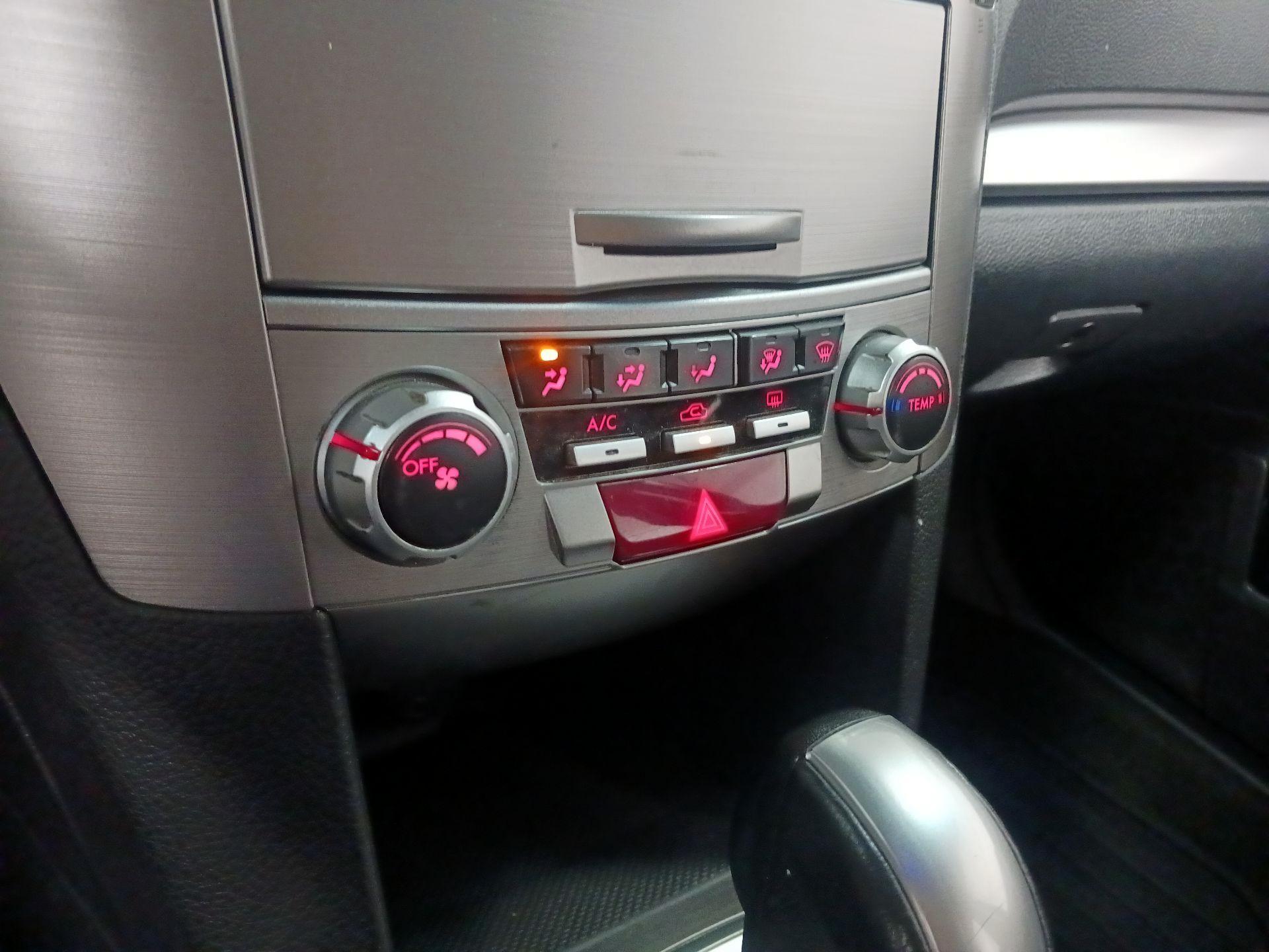 Thumbnail: 2014 Subaru Outback - 14