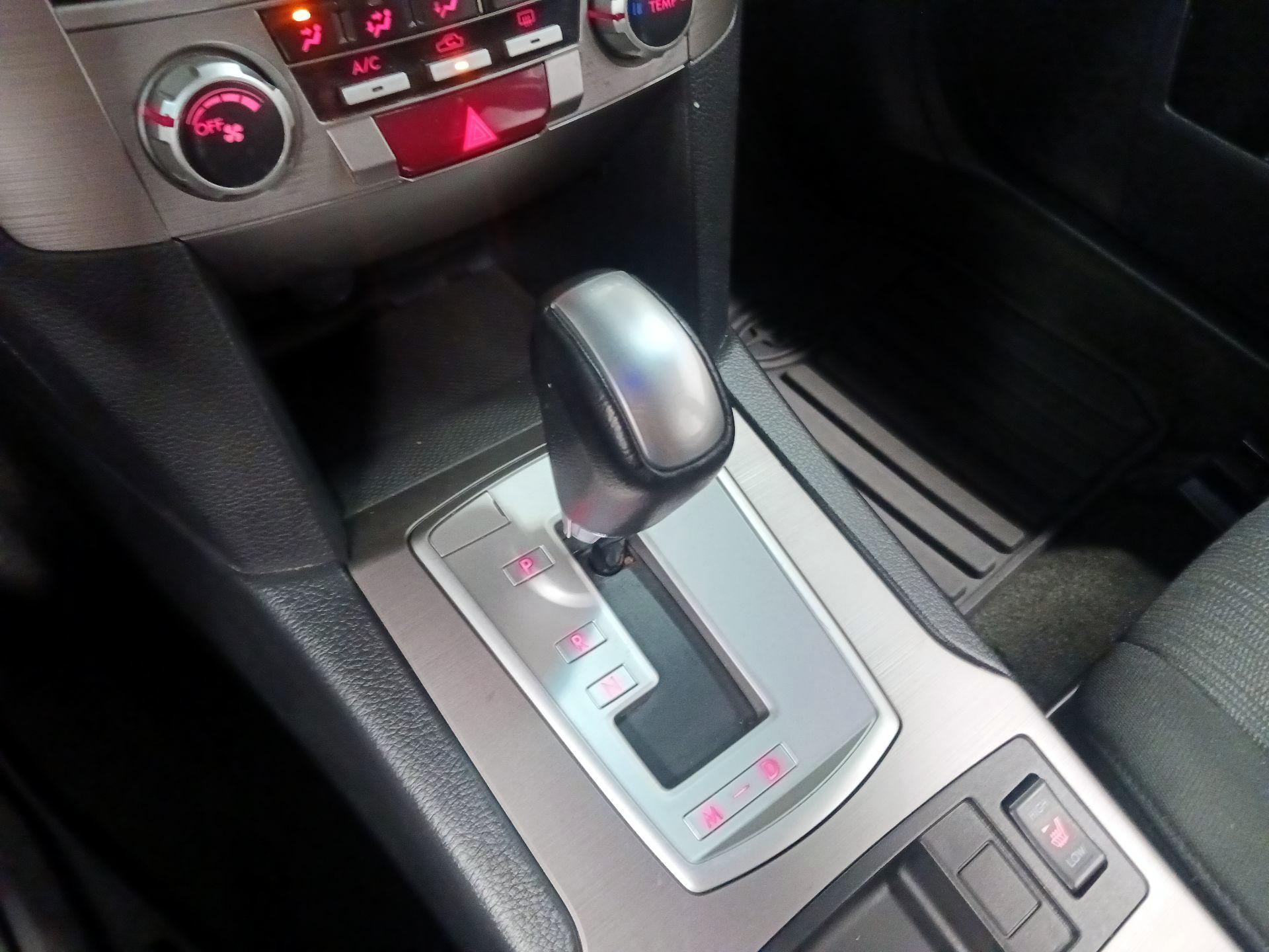 Thumbnail: 2014 Subaru Outback - 15