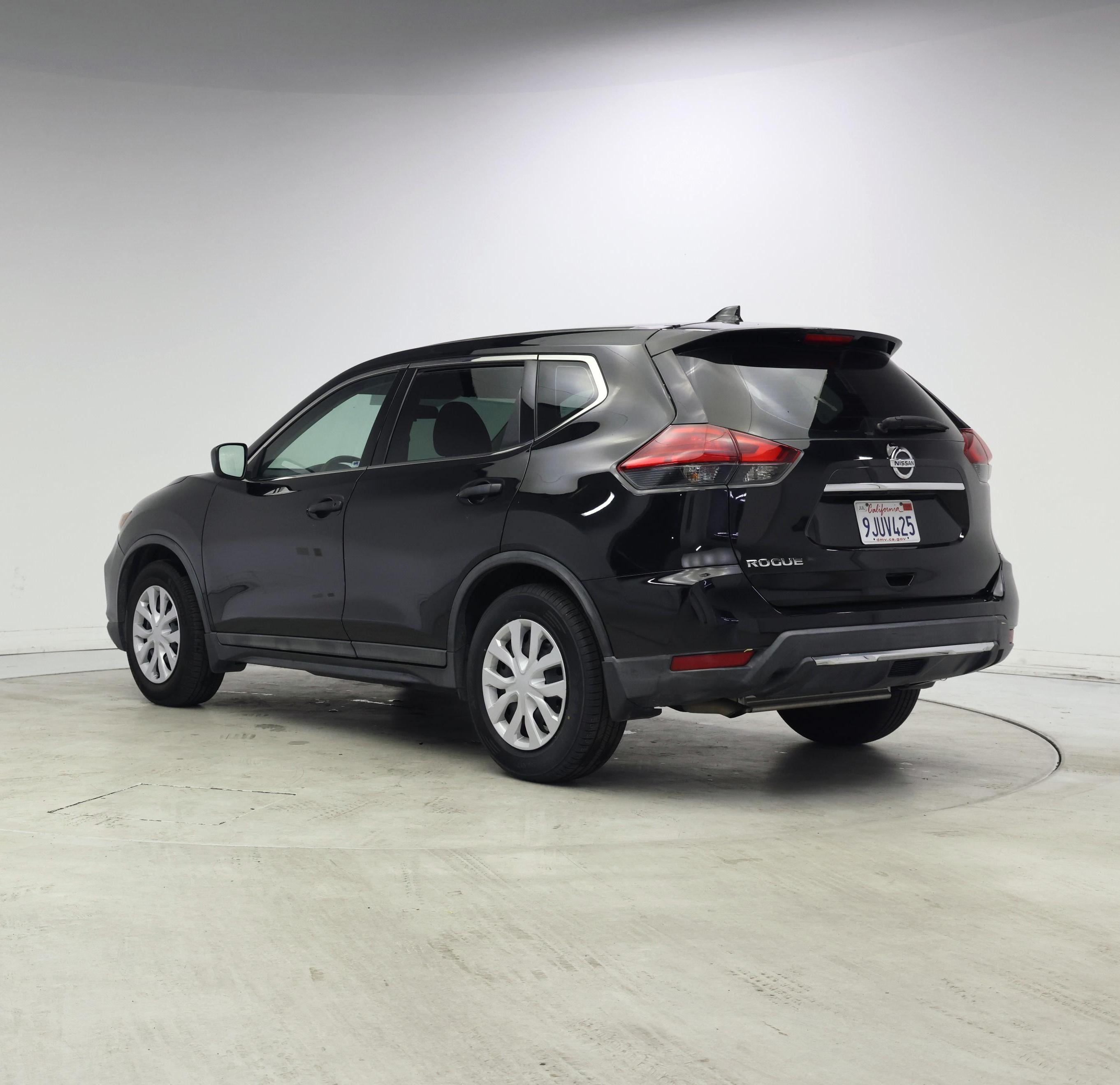 Thumbnail: 2017 Nissan Rogue - 2