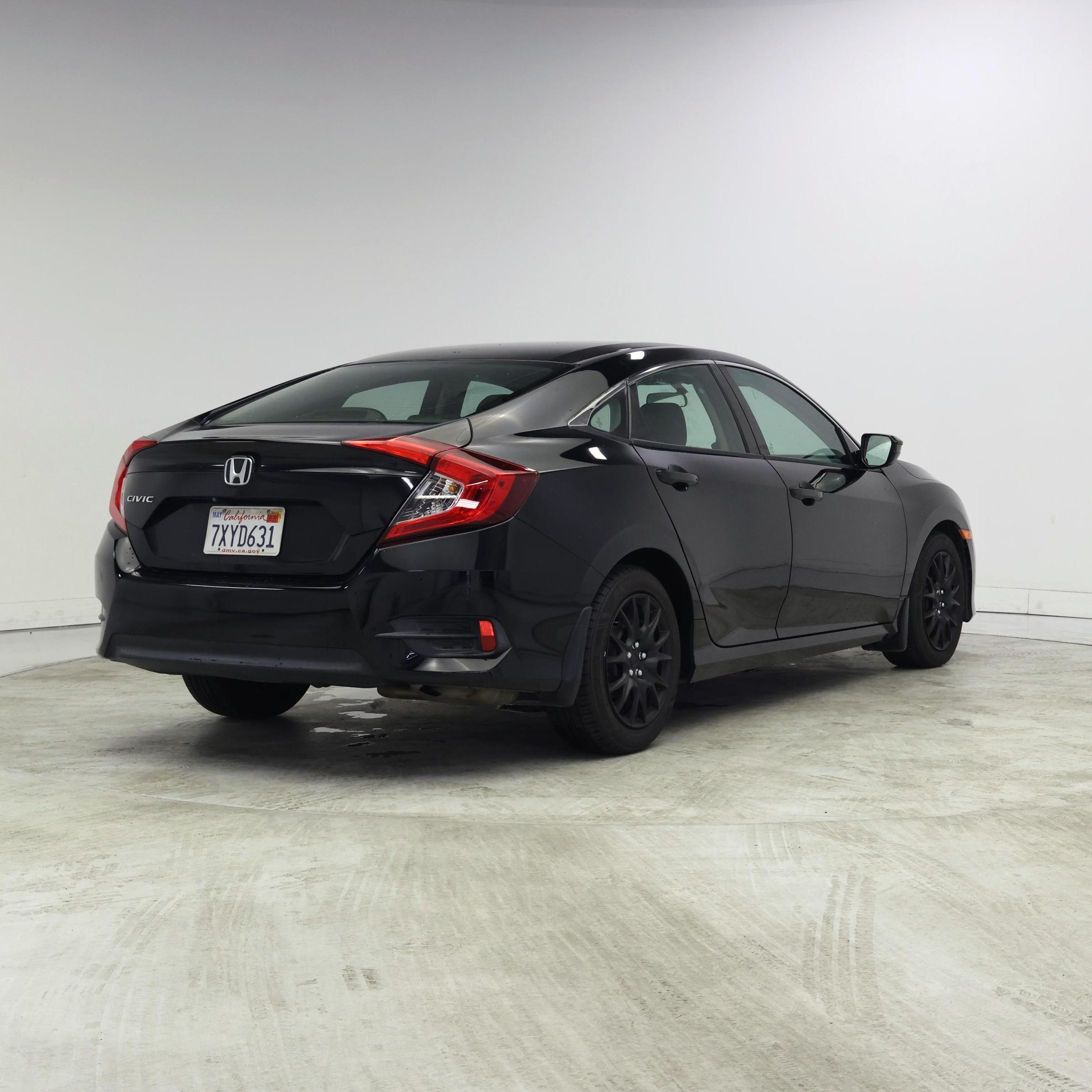 Thumbnail: 2017 Honda Civic - 8