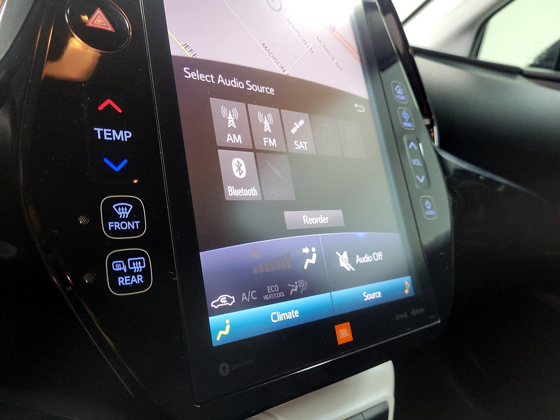 Thumbnail: 2017 Toyota Prius Prime - 15