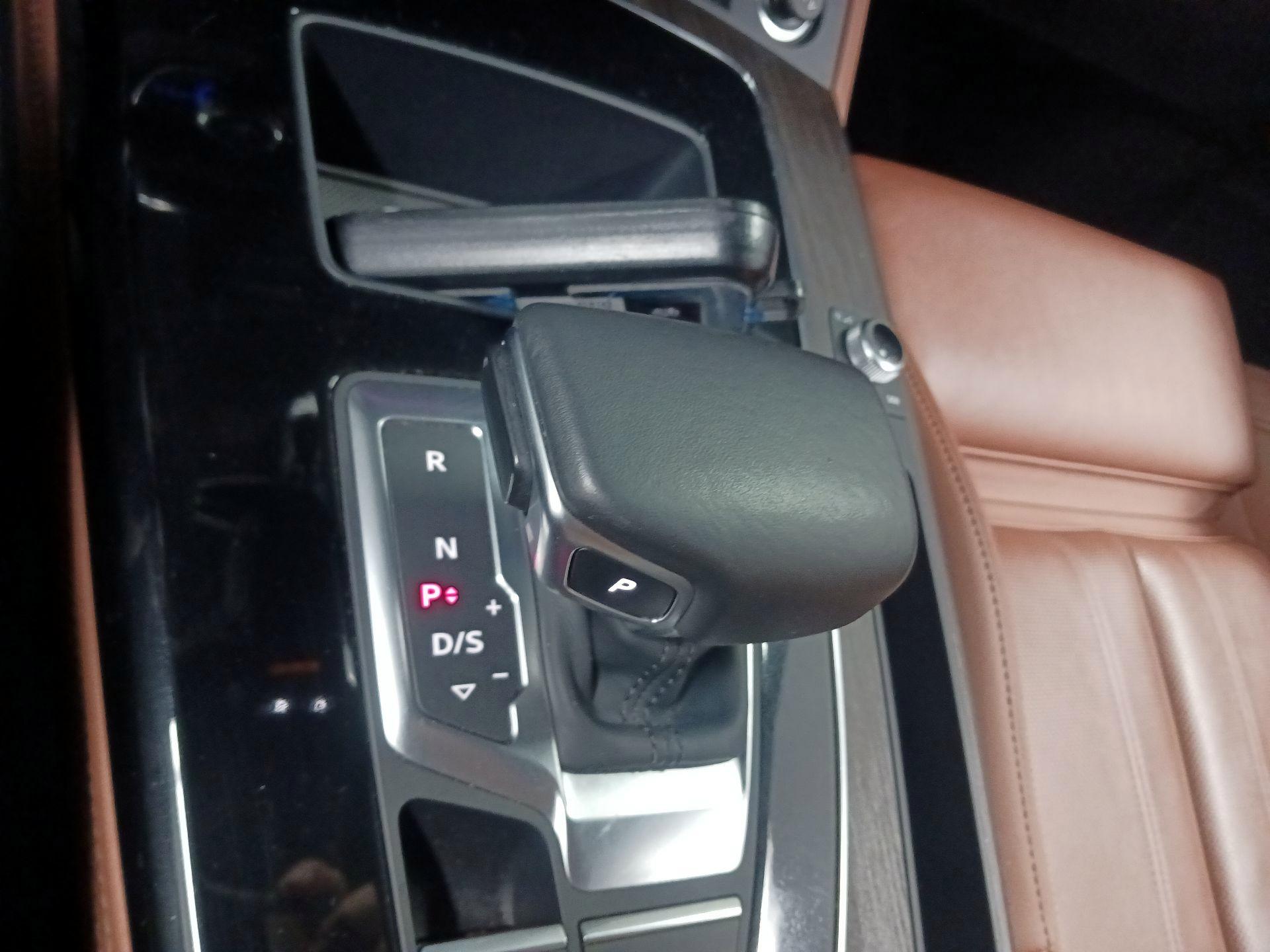 Thumbnail: 2021 Audi Q5 - 16