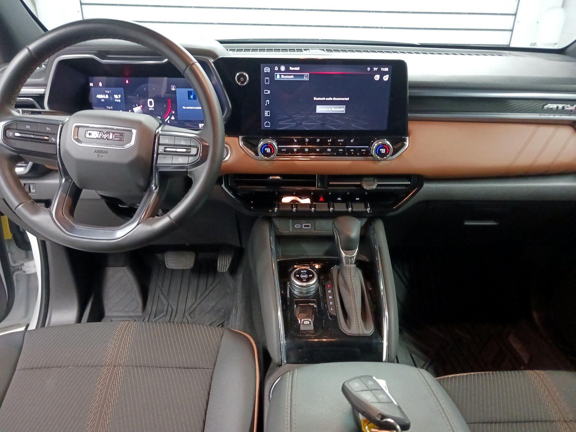 Thumbnail: 2024 GMC Canyon - 9