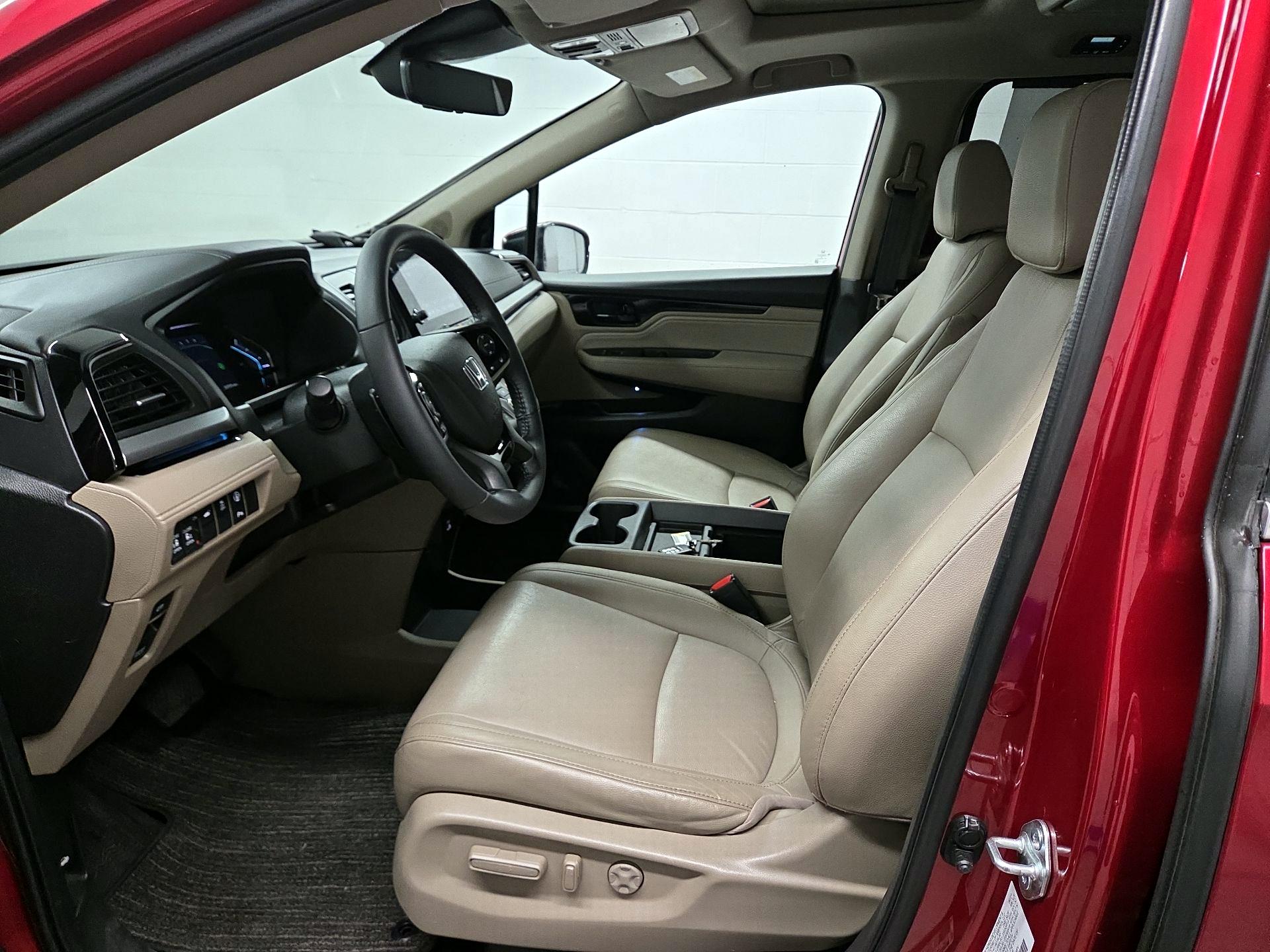 Thumbnail: 2022 Honda Odyssey - 9