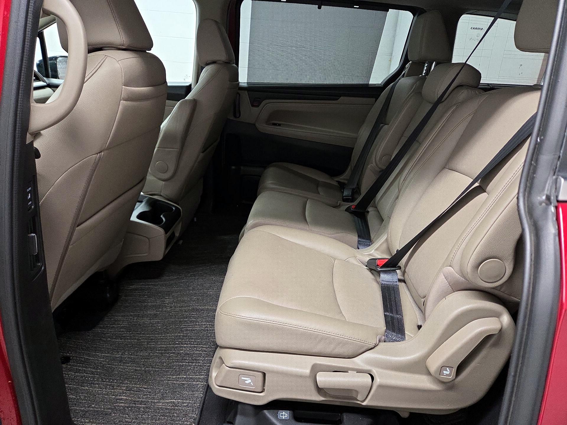 Thumbnail: 2022 Honda Odyssey - 15