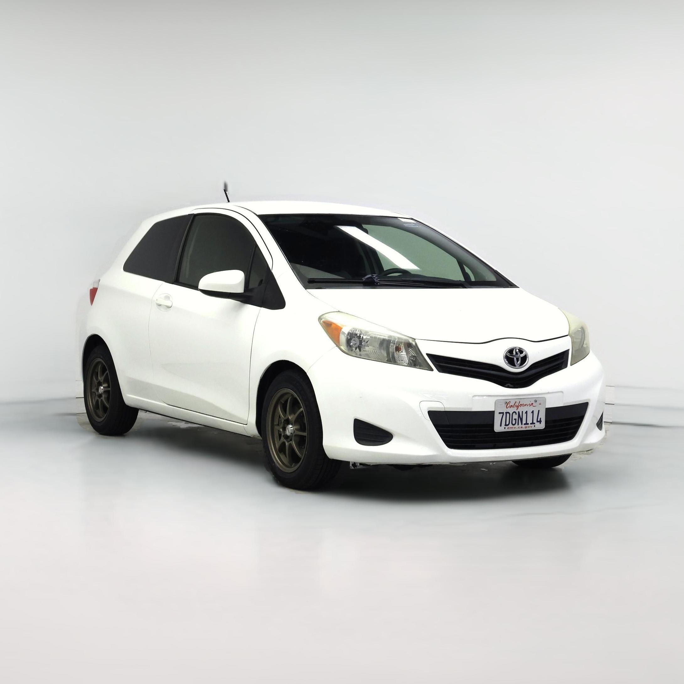 Thumbnail: 2014 Toyota Yaris - 1