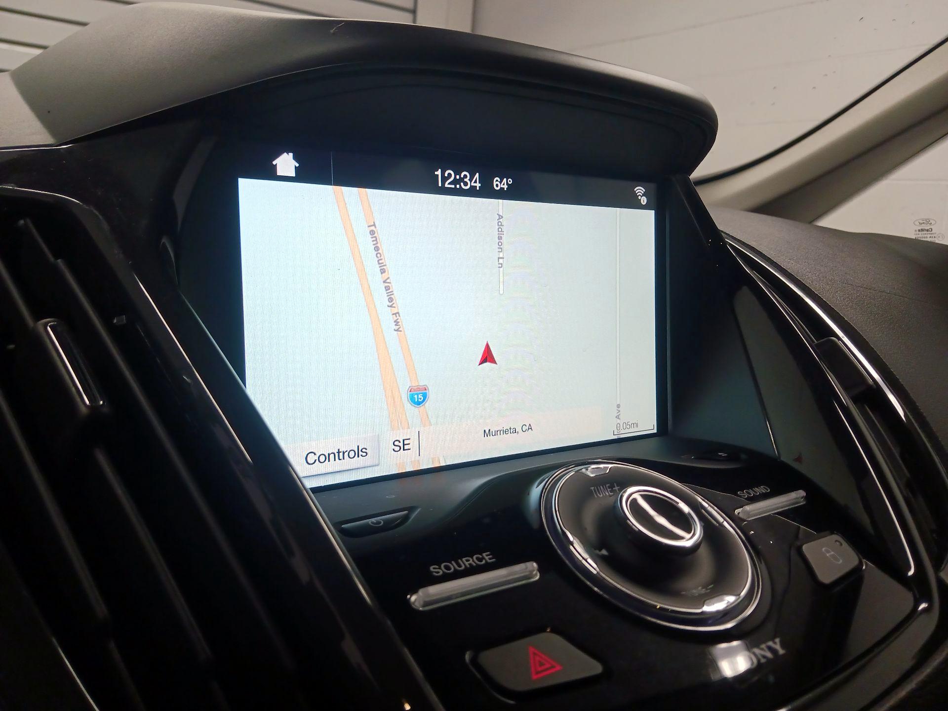 Thumbnail: 2016 Ford C-Max - 14