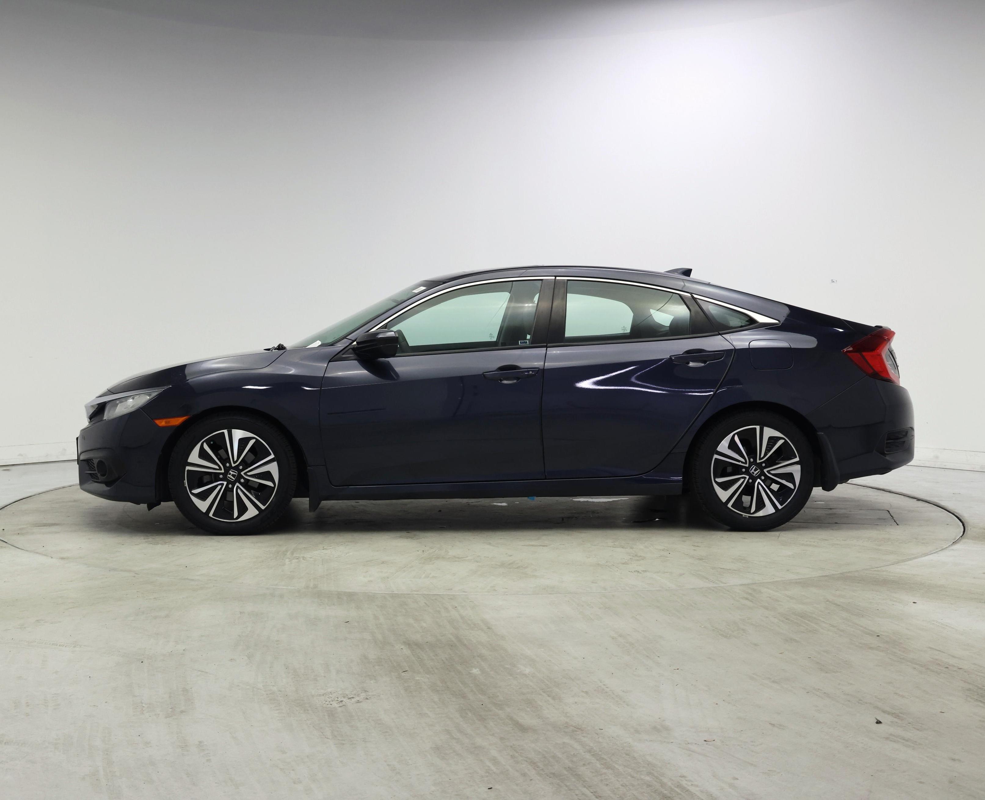 Thumbnail: 2017 Honda Civic - 3