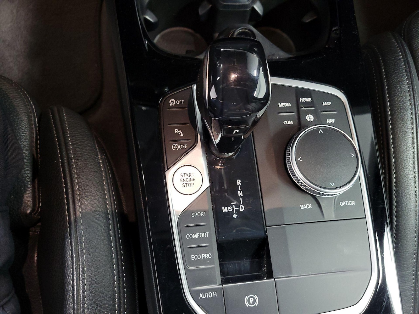 2021 BMW 2 Series M235i - Photo 18