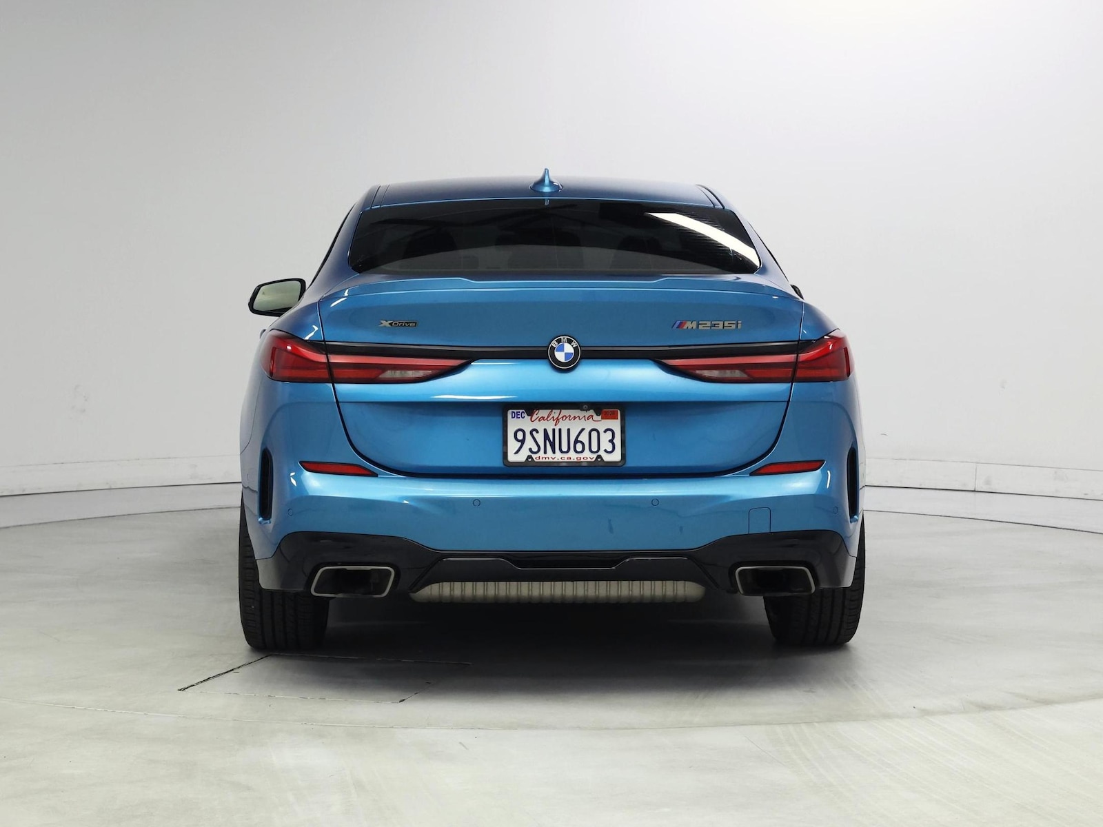 2021 BMW 2 Series M235i - Photo 7