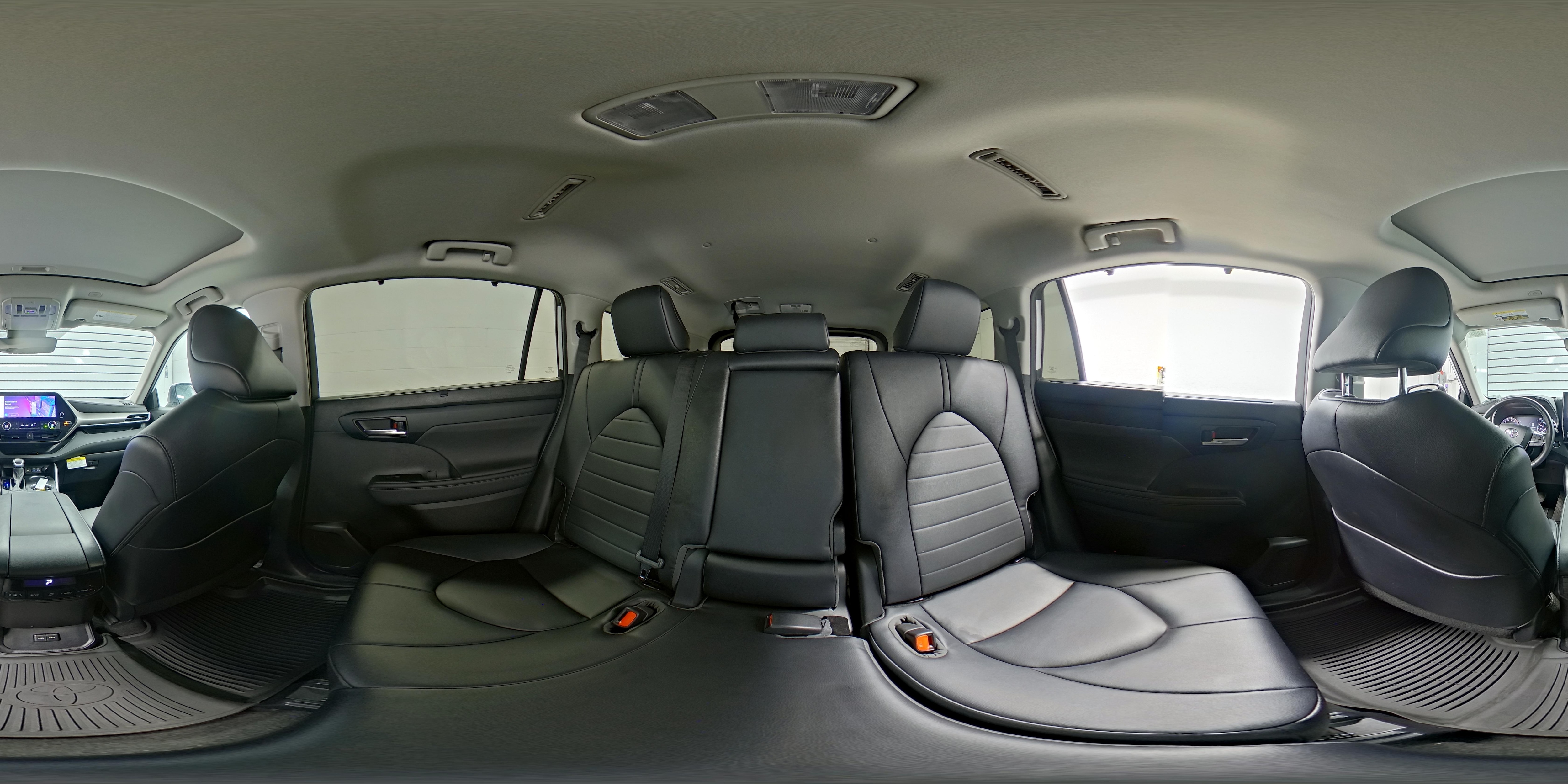 2023 Toyota Highlander XLE - Photo 22