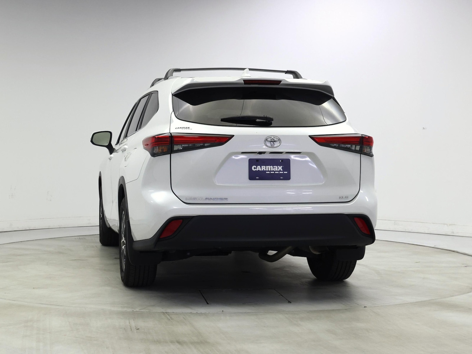 2023 Toyota Highlander XLE - Photo 7