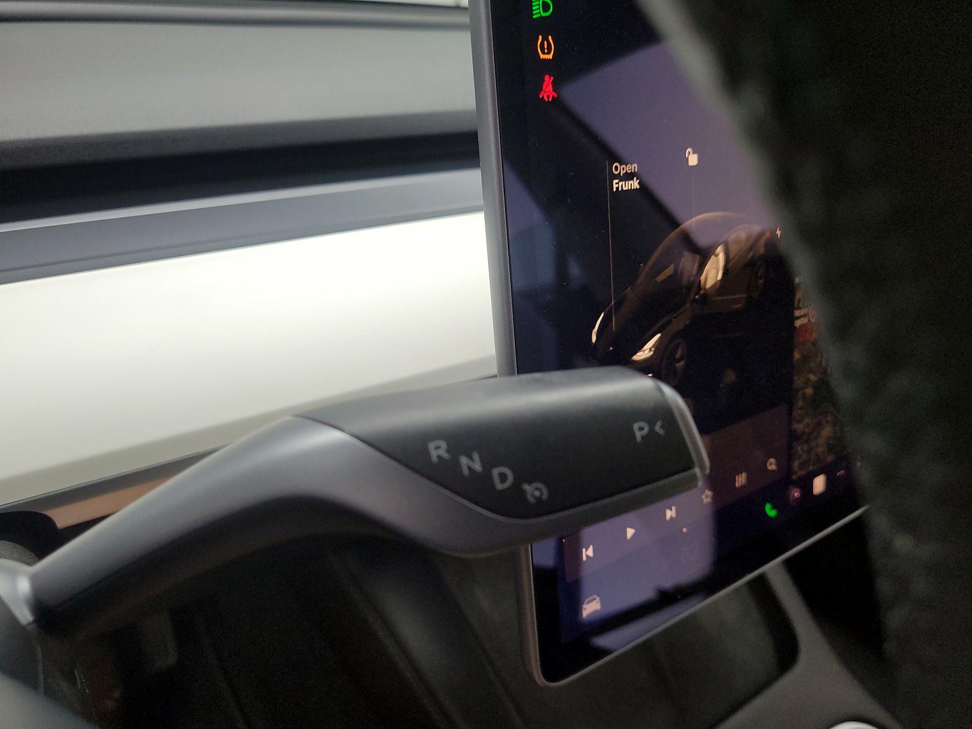Thumbnail: 2022 Tesla Model 3 - 16