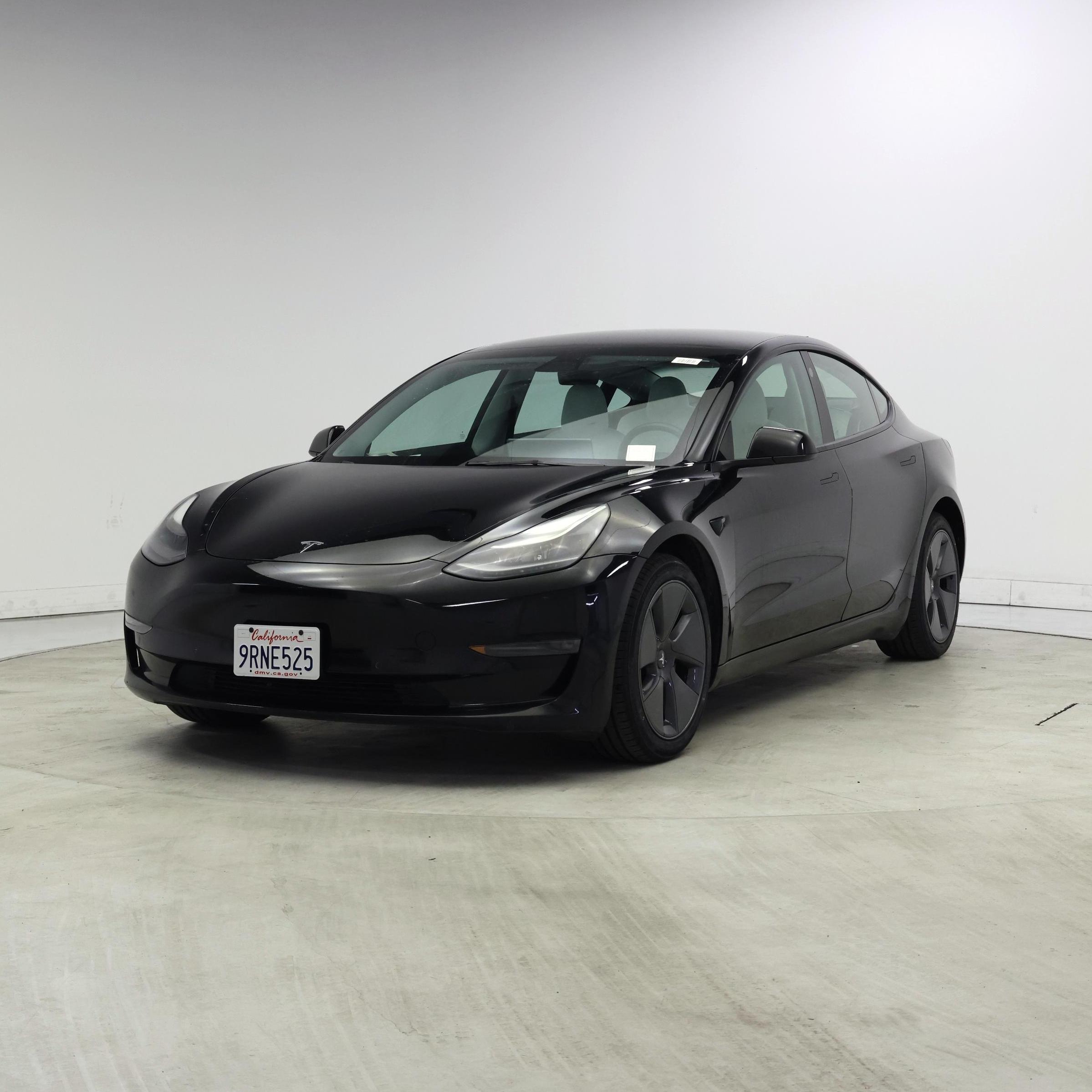 Thumbnail: 2022 Tesla Model 3 - 4