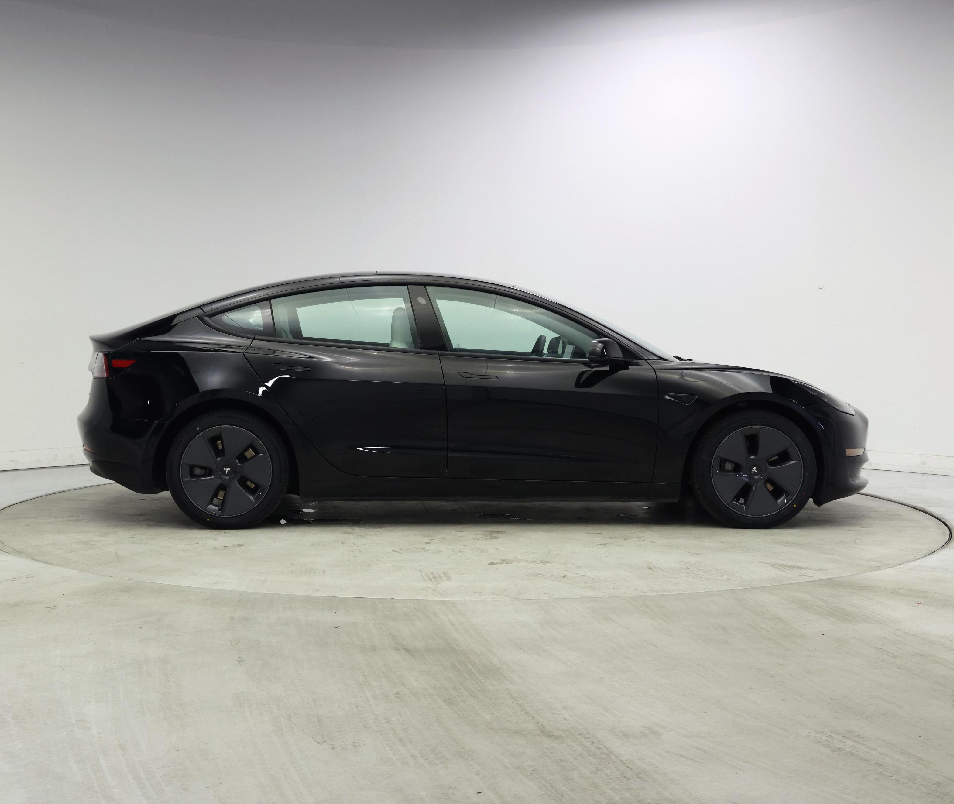 Thumbnail: 2022 Tesla Model 3 - 7
