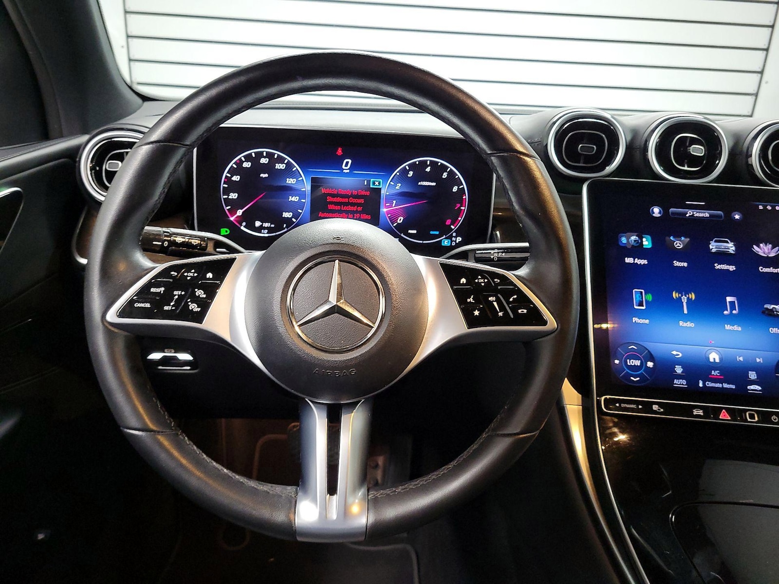 2023 Mercedes-Benz GLC GLC 300 - Photo 11