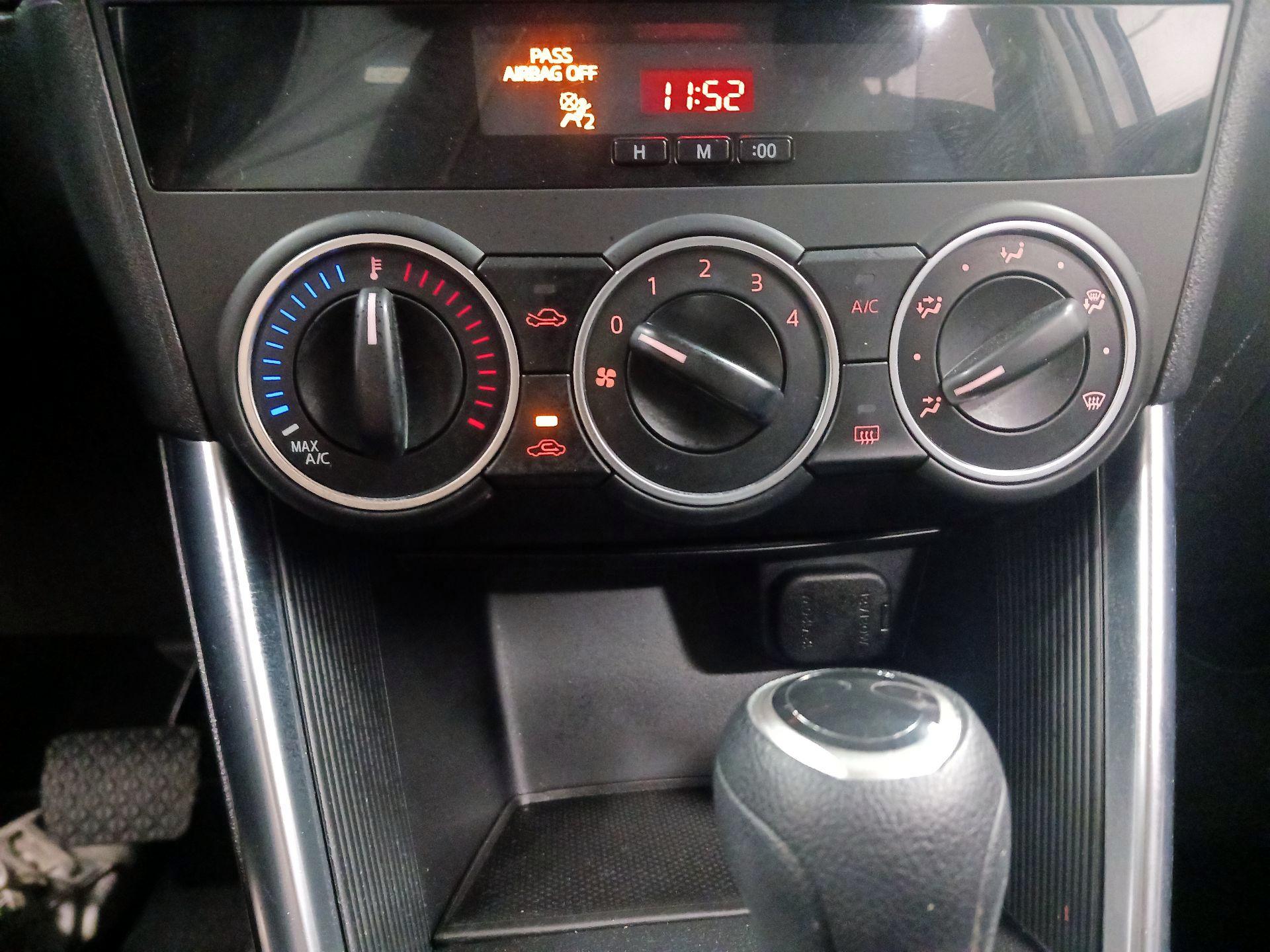 Thumbnail: 2014 Mazda CX-5 - 12
