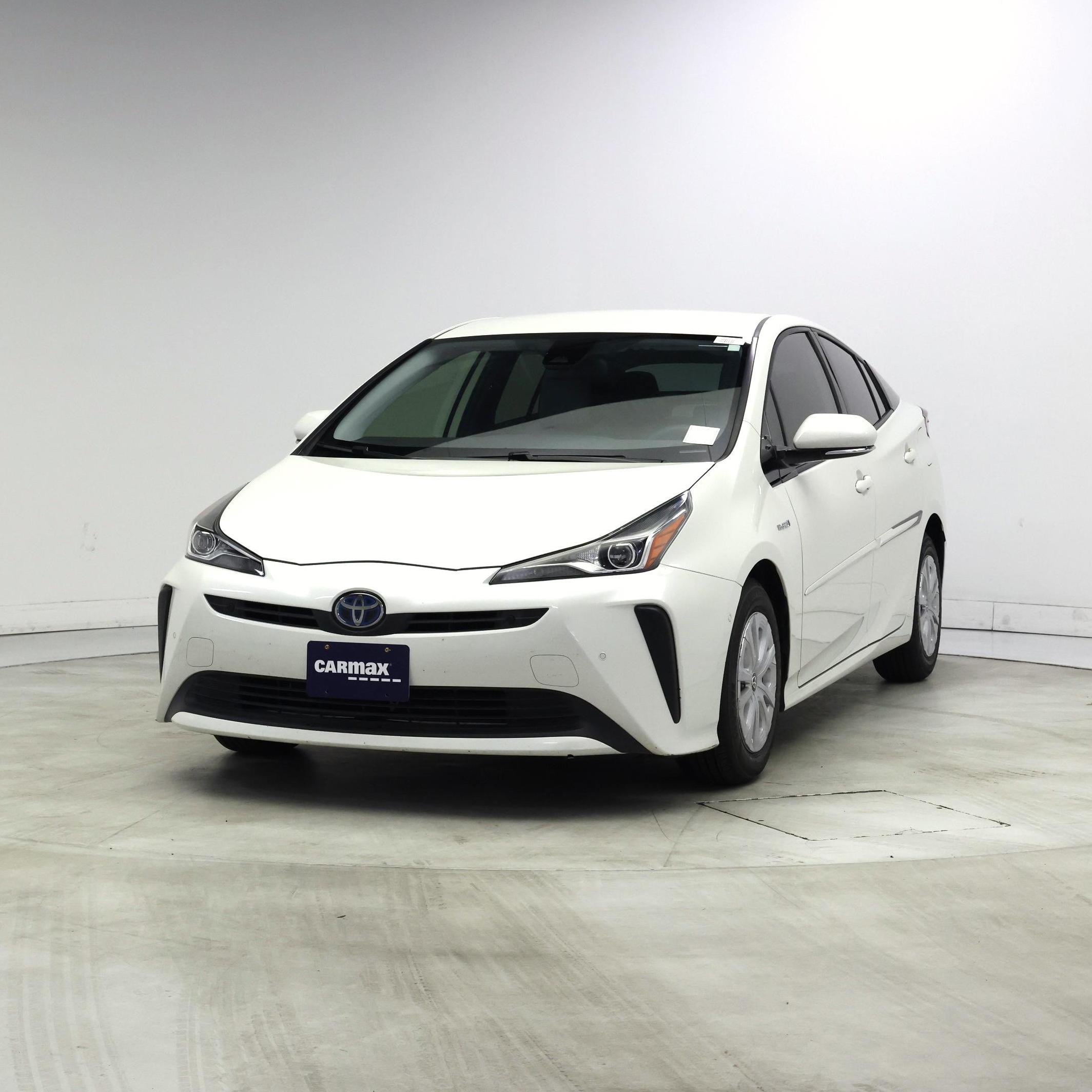 Thumbnail: 2020 Toyota Prius - 4