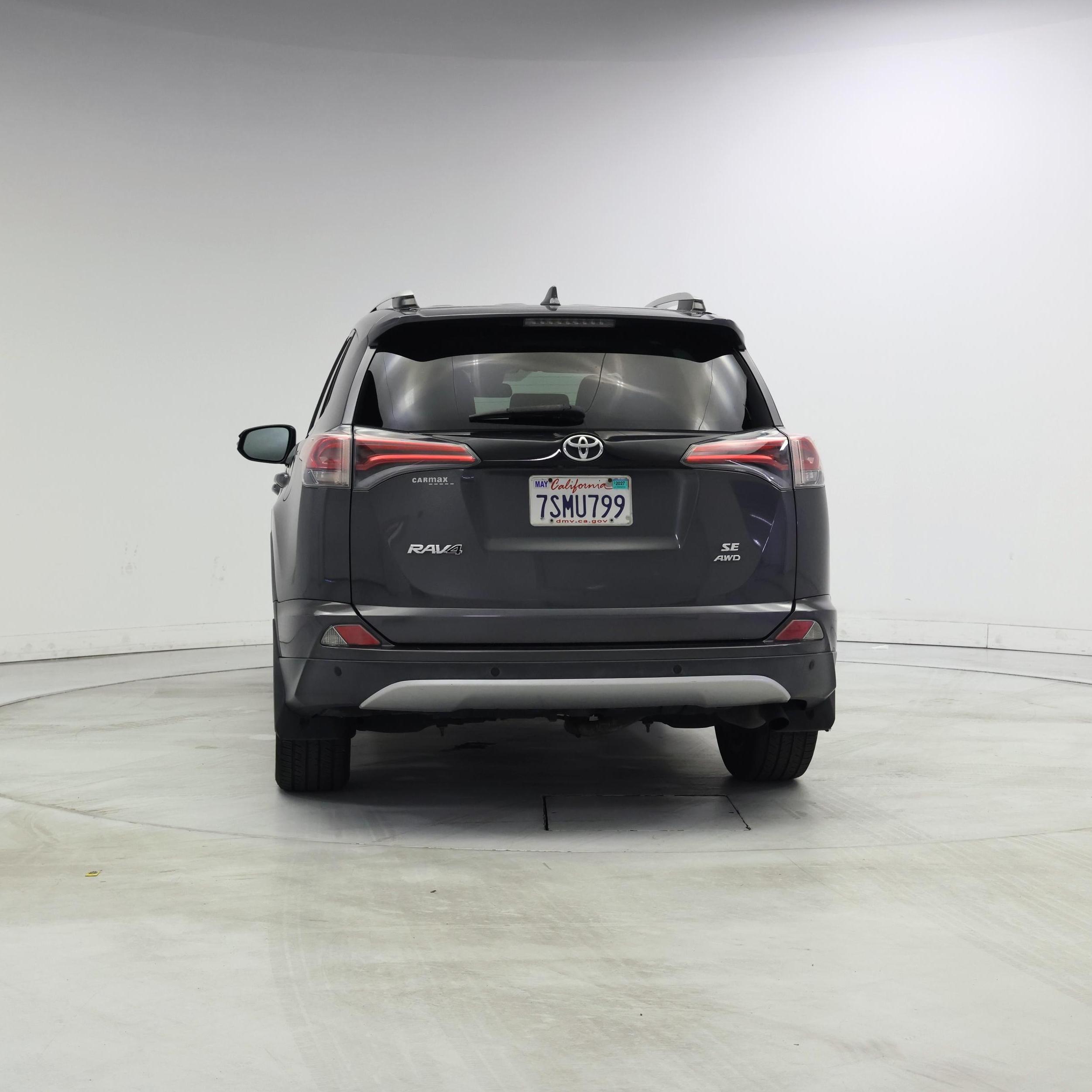 Thumbnail: 2016 Toyota RAV4 - 6