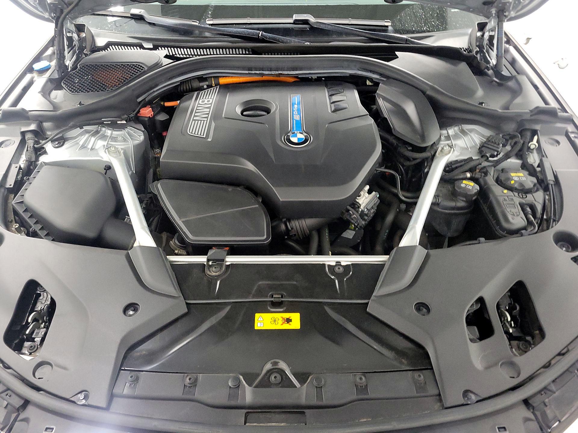Thumbnail: 2019 BMW 5 Series - 18