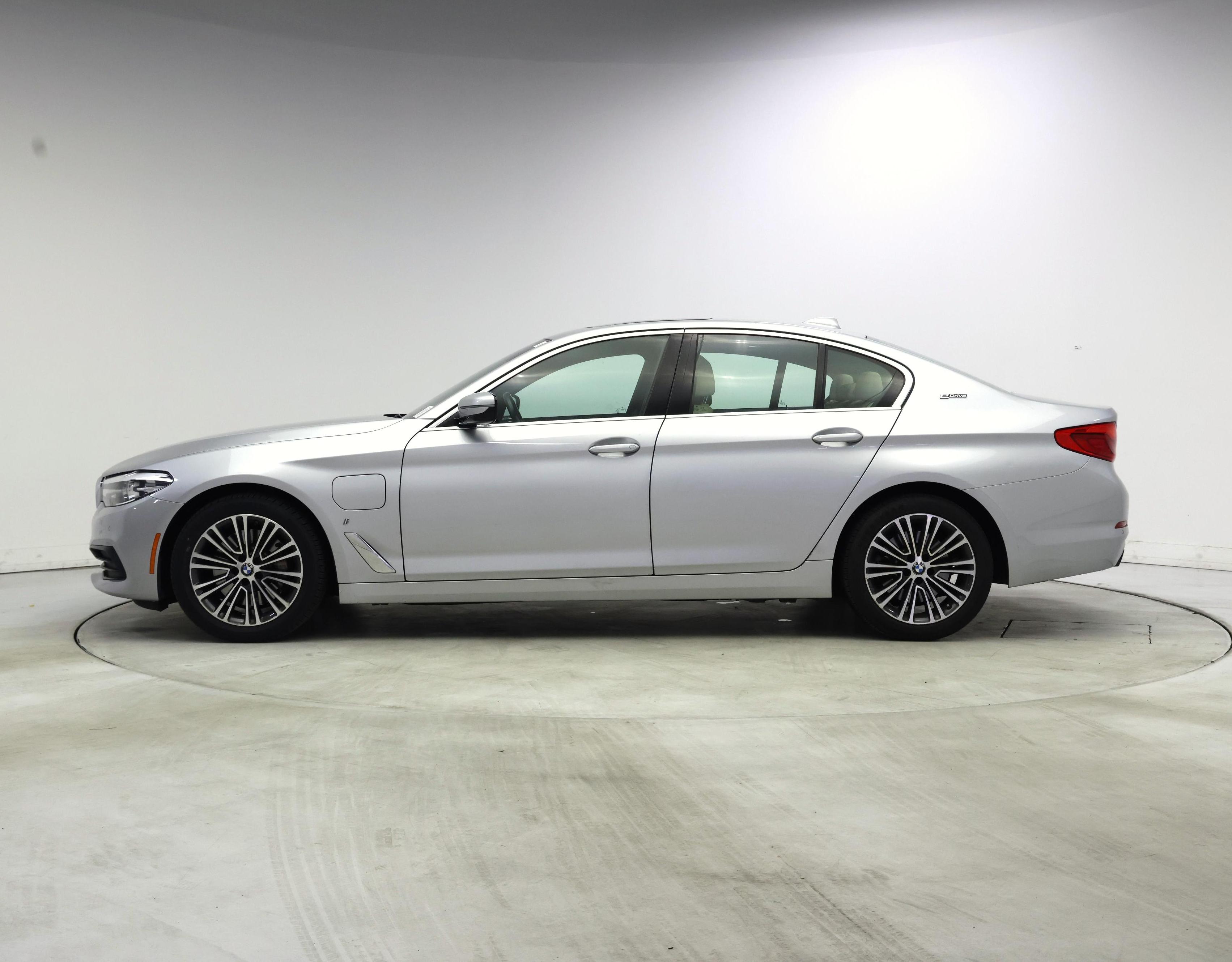 Thumbnail: 2019 BMW 5 Series - 3