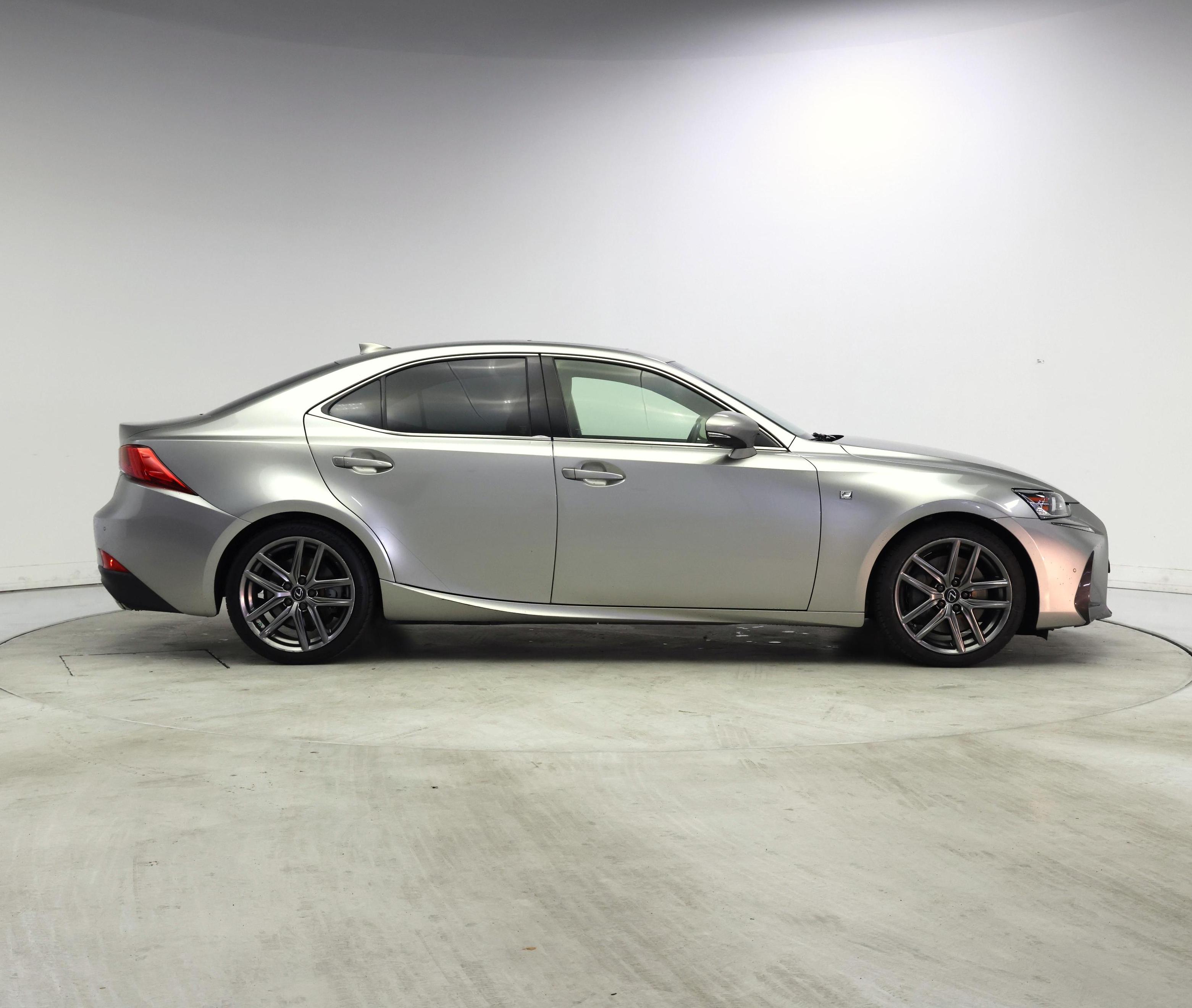 Thumbnail: 2019 Lexus IS - 7