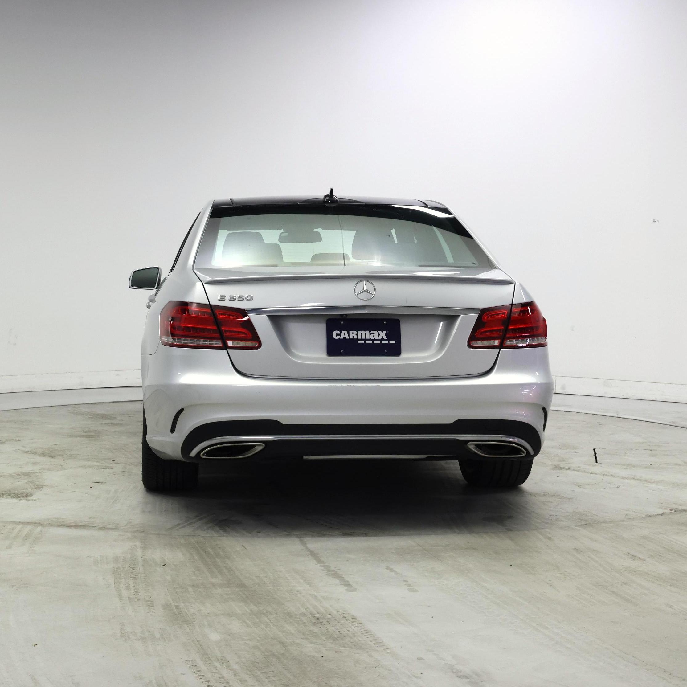Thumbnail: 2015 Mercedes-Benz E-Class - 6