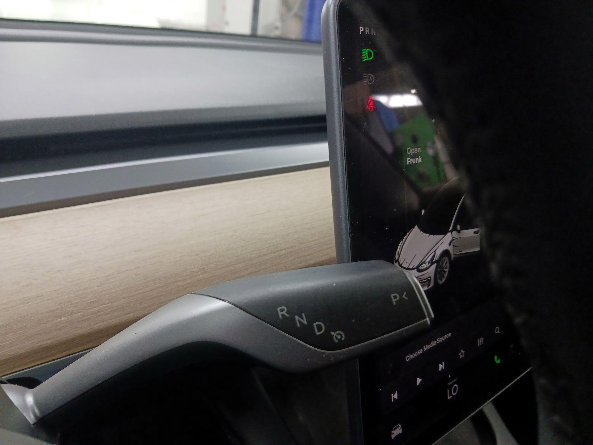 Thumbnail: 2021 Tesla Model 3 - 16