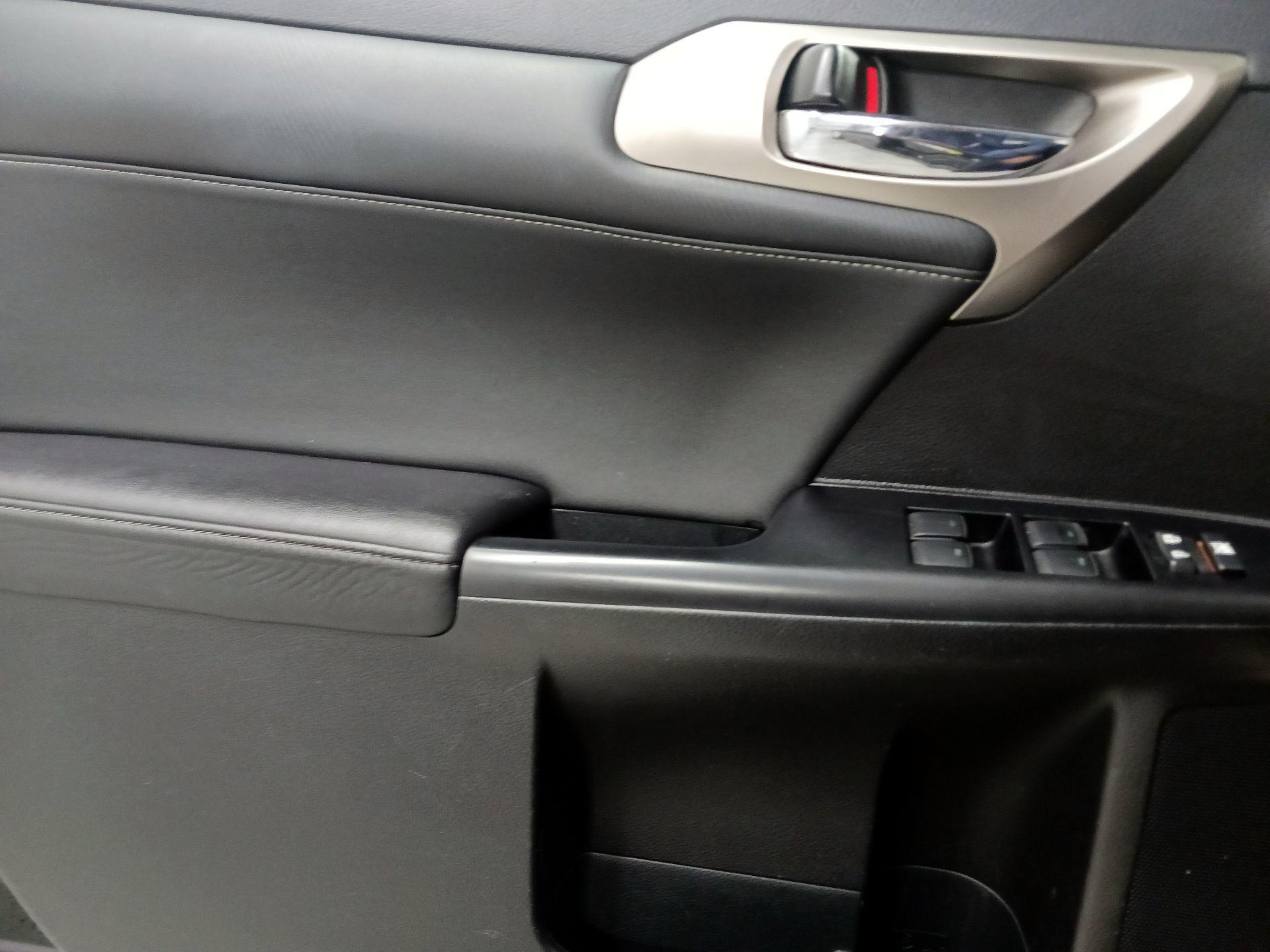 Thumbnail: 2015 Lexus CT - 12