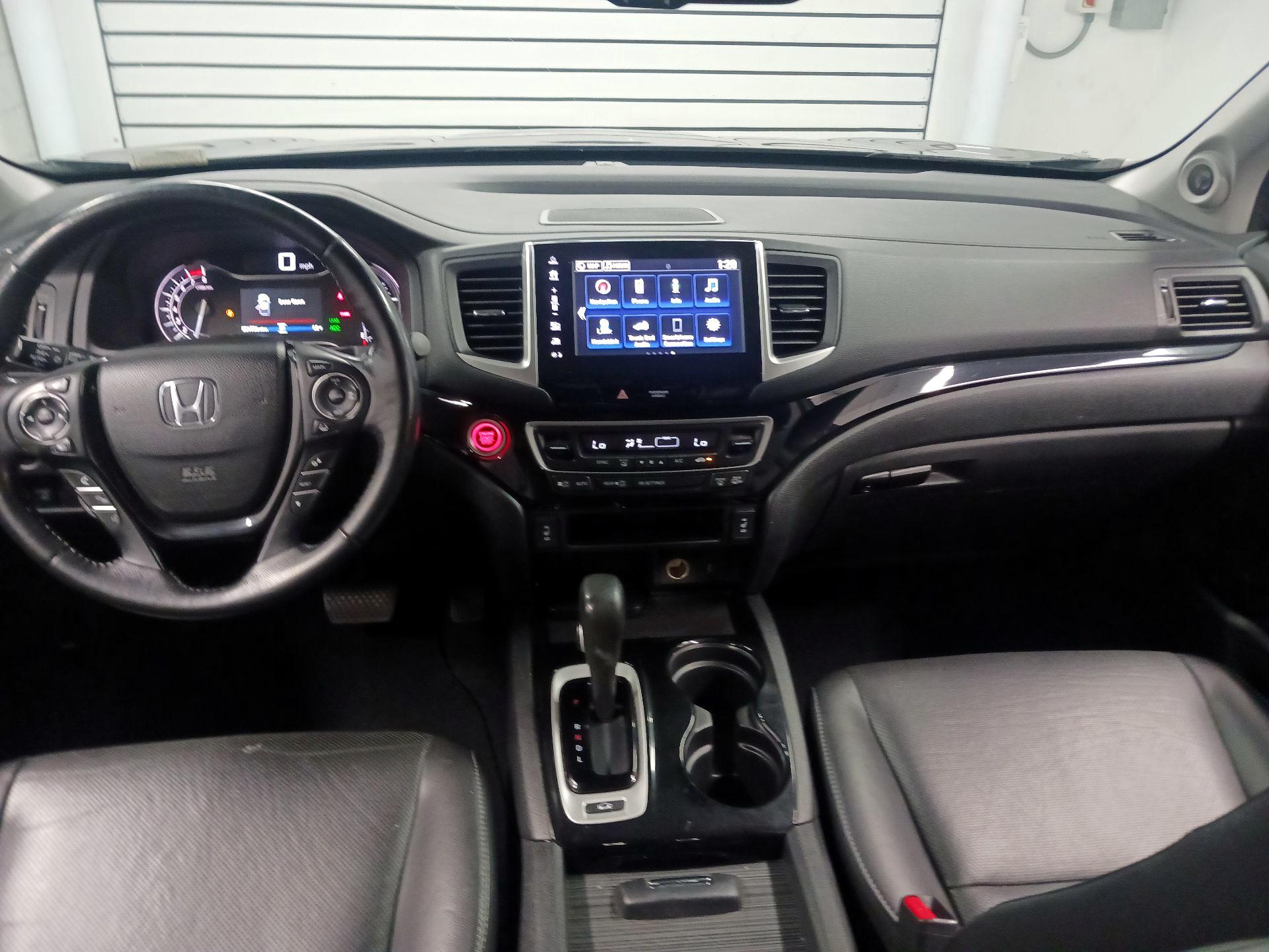 Thumbnail: 2017 Honda Ridgeline - 9