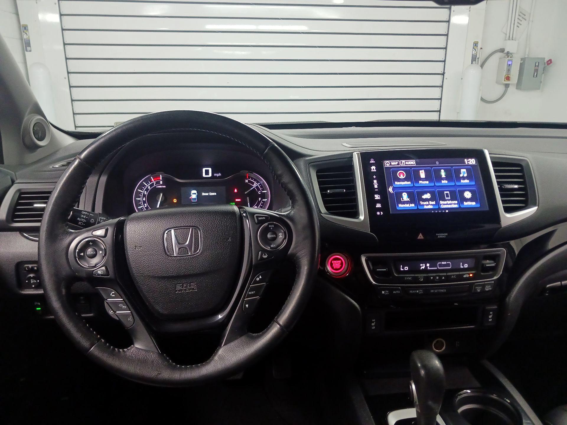Thumbnail: 2017 Honda Ridgeline - 10