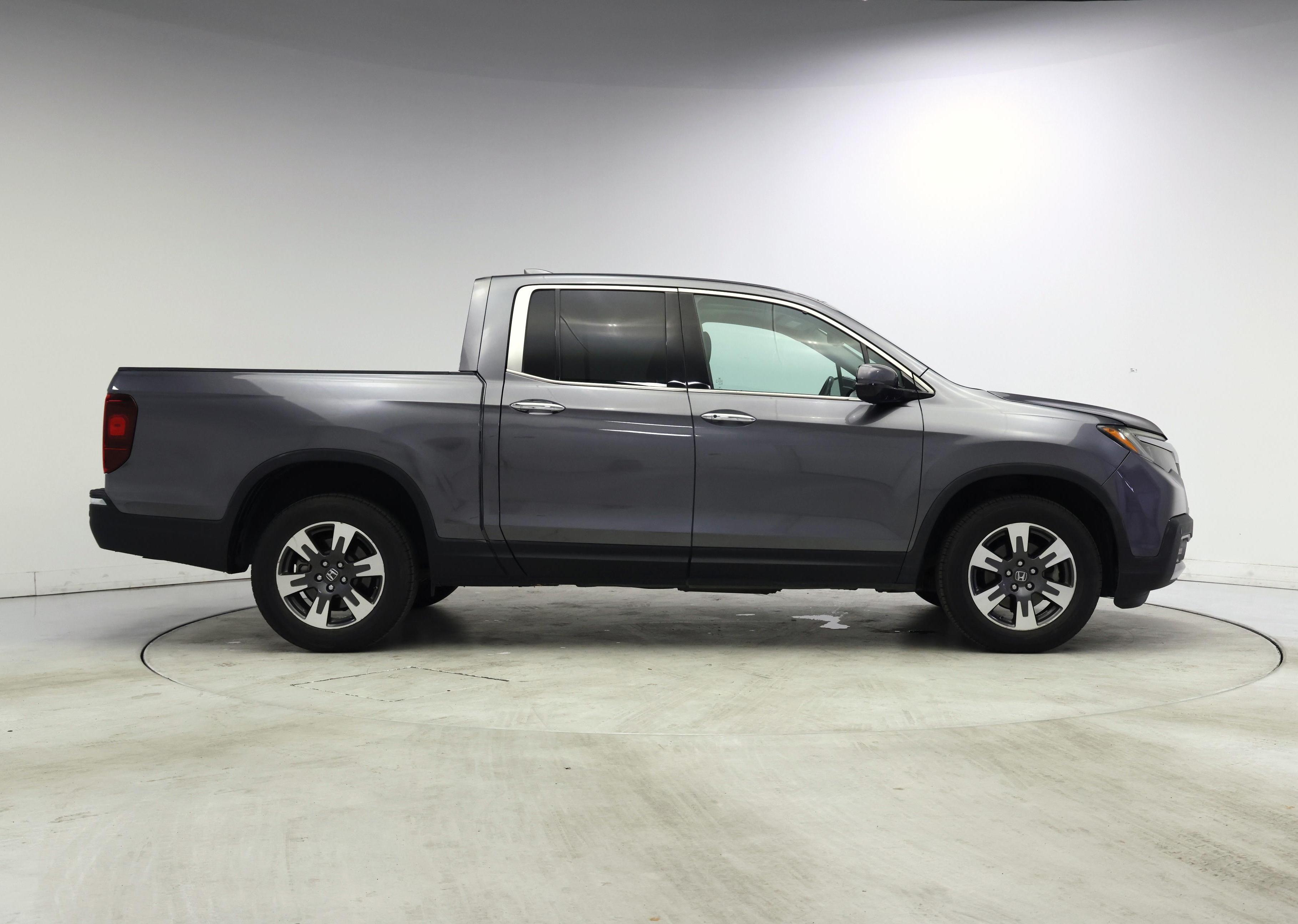 Thumbnail: 2017 Honda Ridgeline - 7