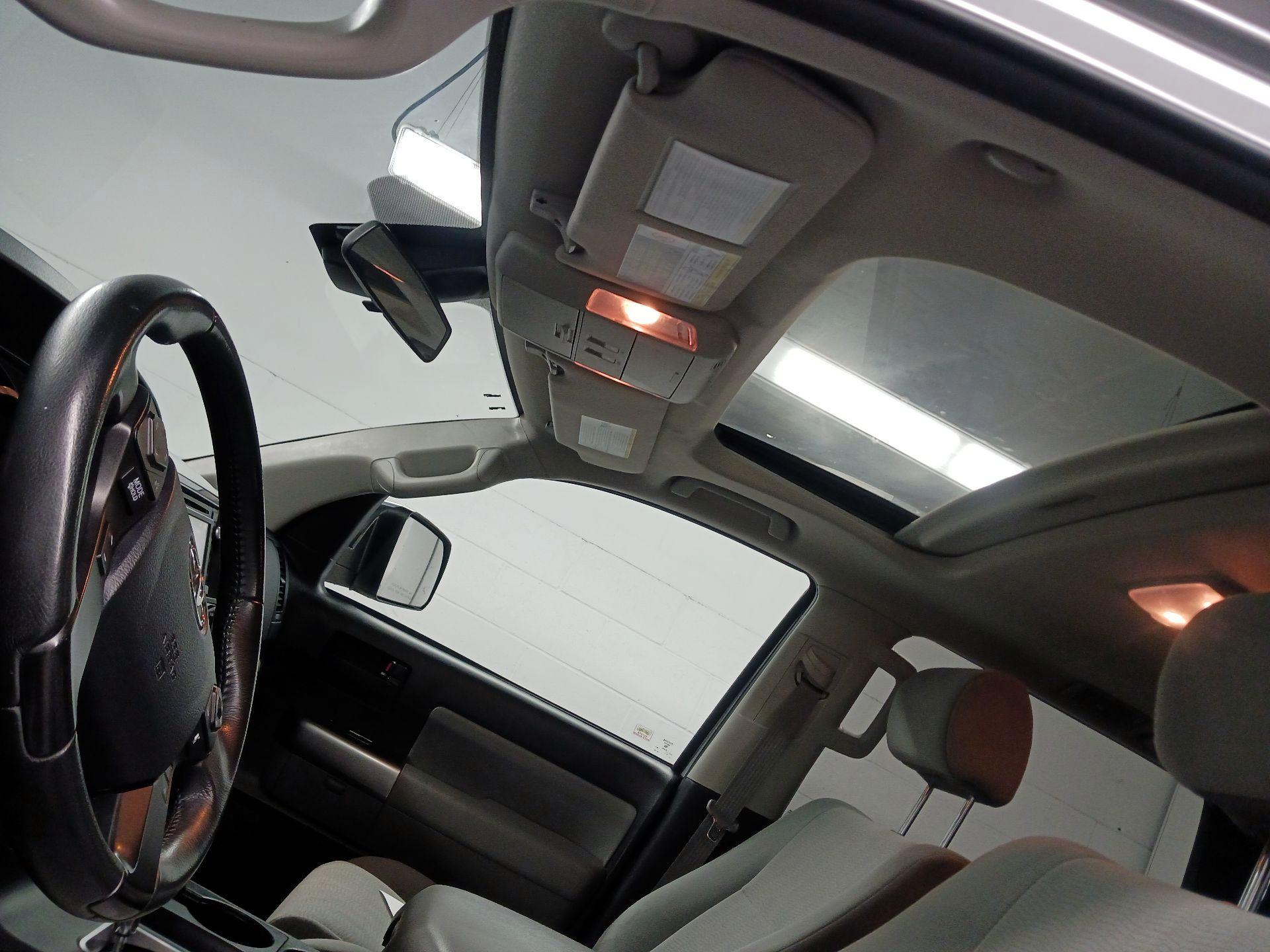 Thumbnail: 2018 Toyota Sequoia - 17