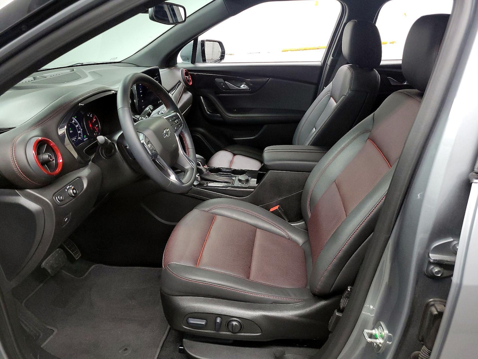 2025 Chevrolet Blazer RS - Photo 12