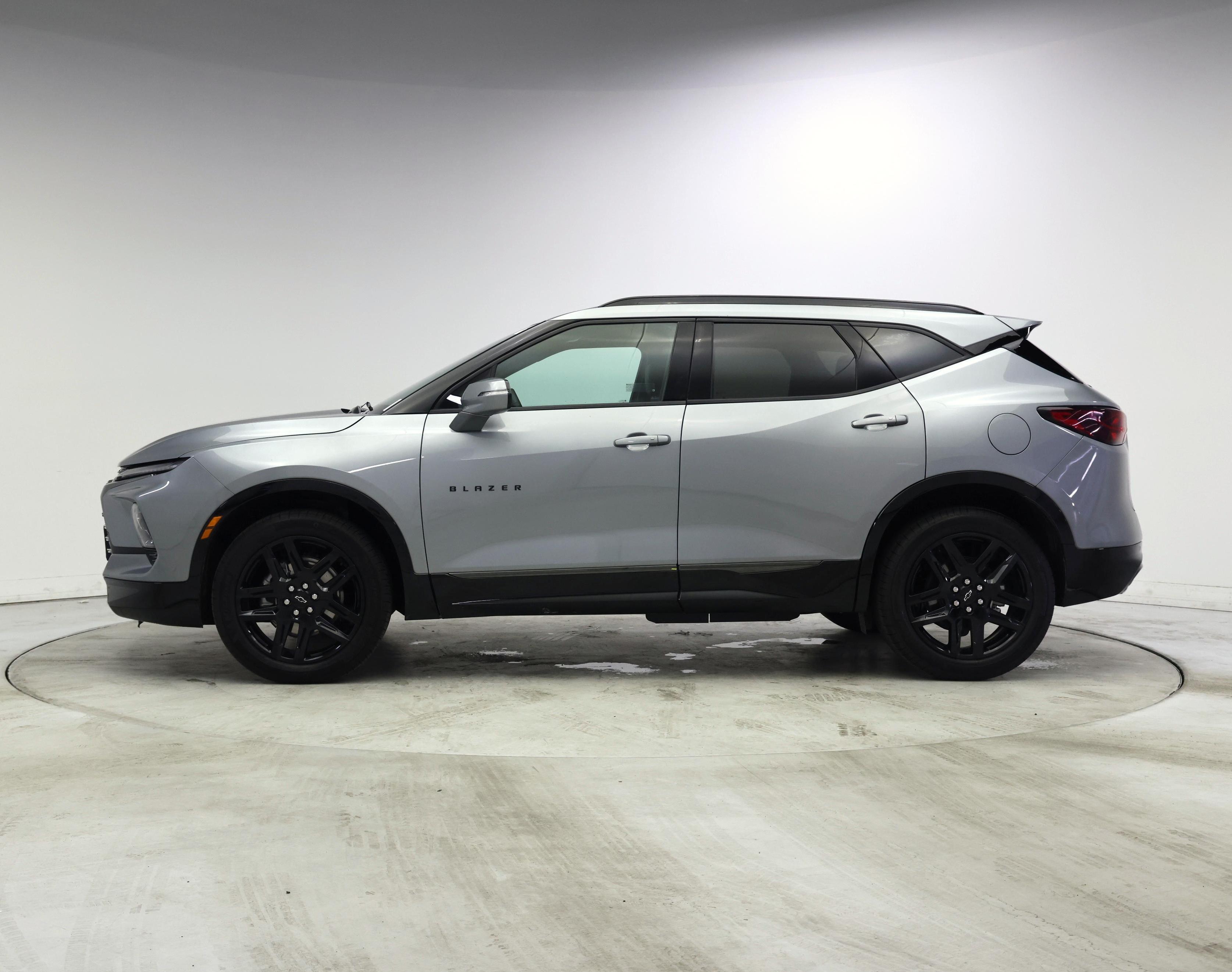 Thumbnail: 2025 Chevrolet Blazer - 3