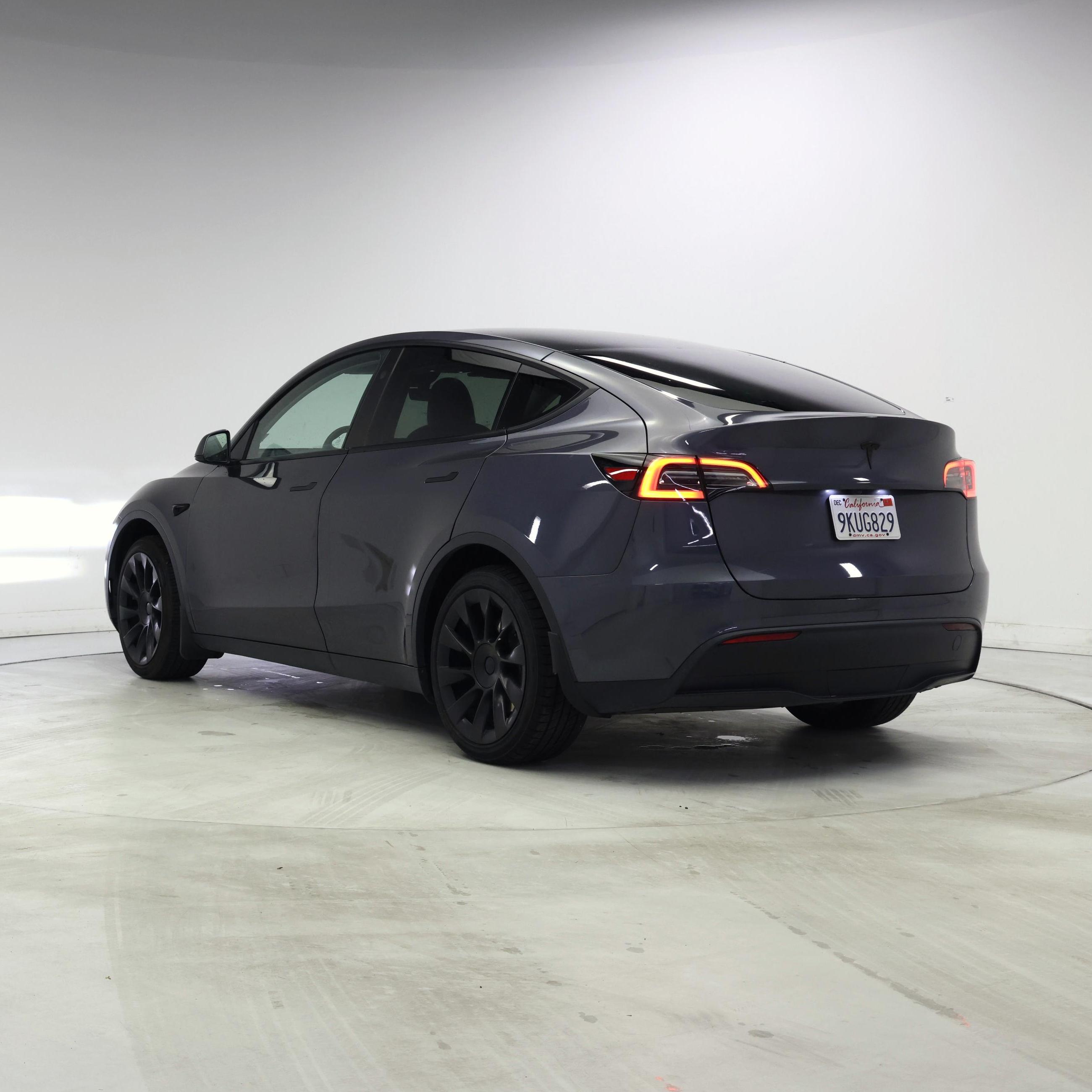 Thumbnail: 2023 Tesla Model Y - 2