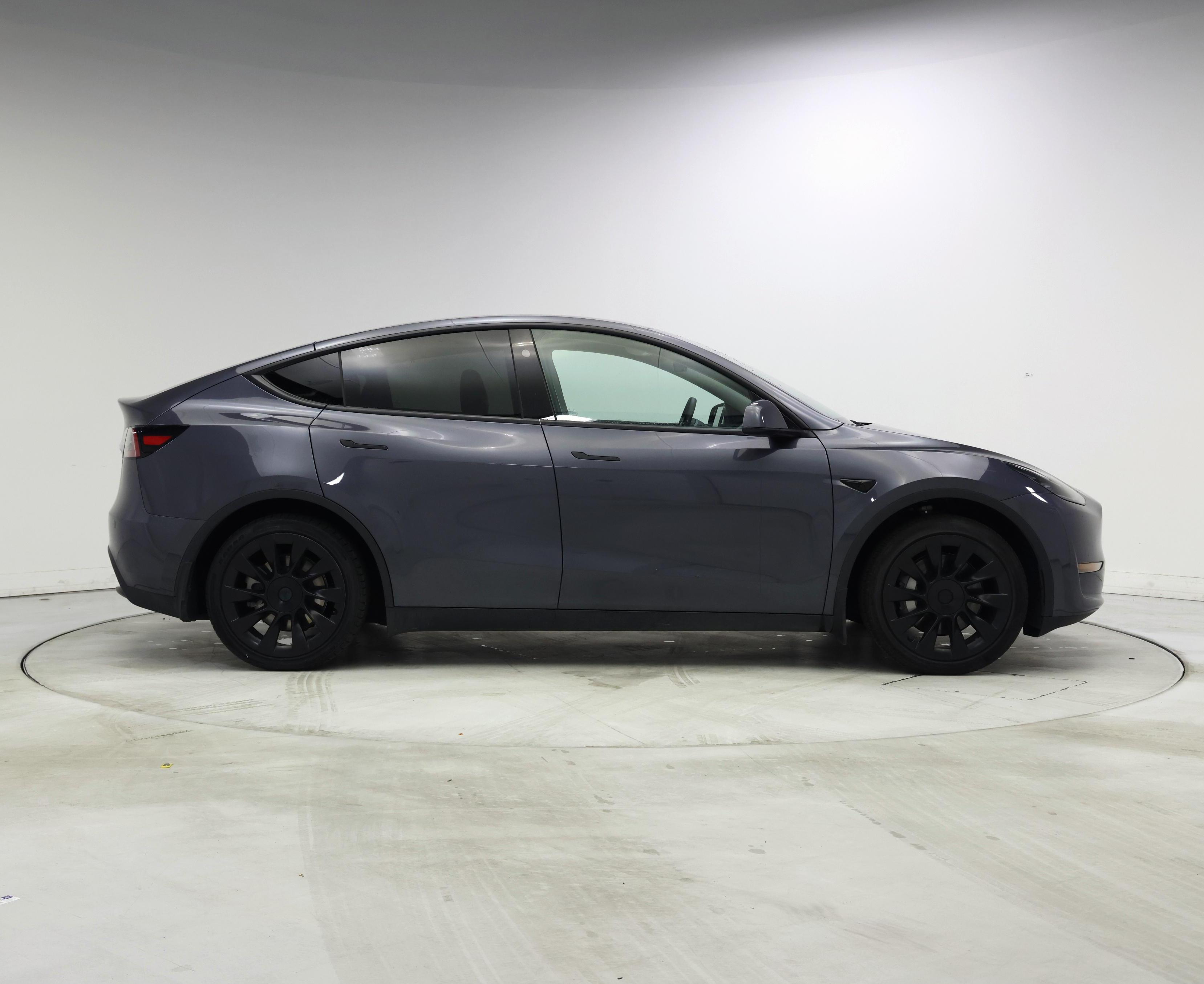 Thumbnail: 2023 Tesla Model Y - 7