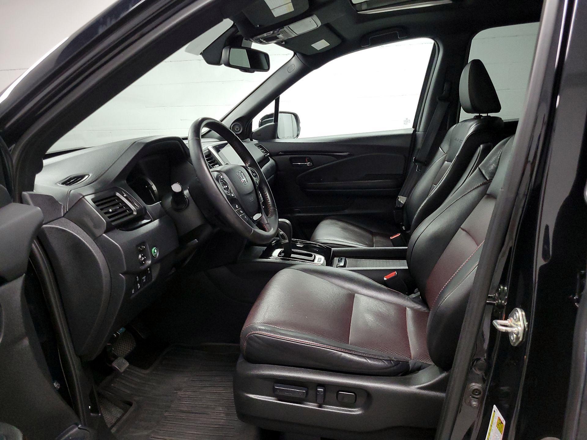 Thumbnail: 2017 Honda Ridgeline - 11