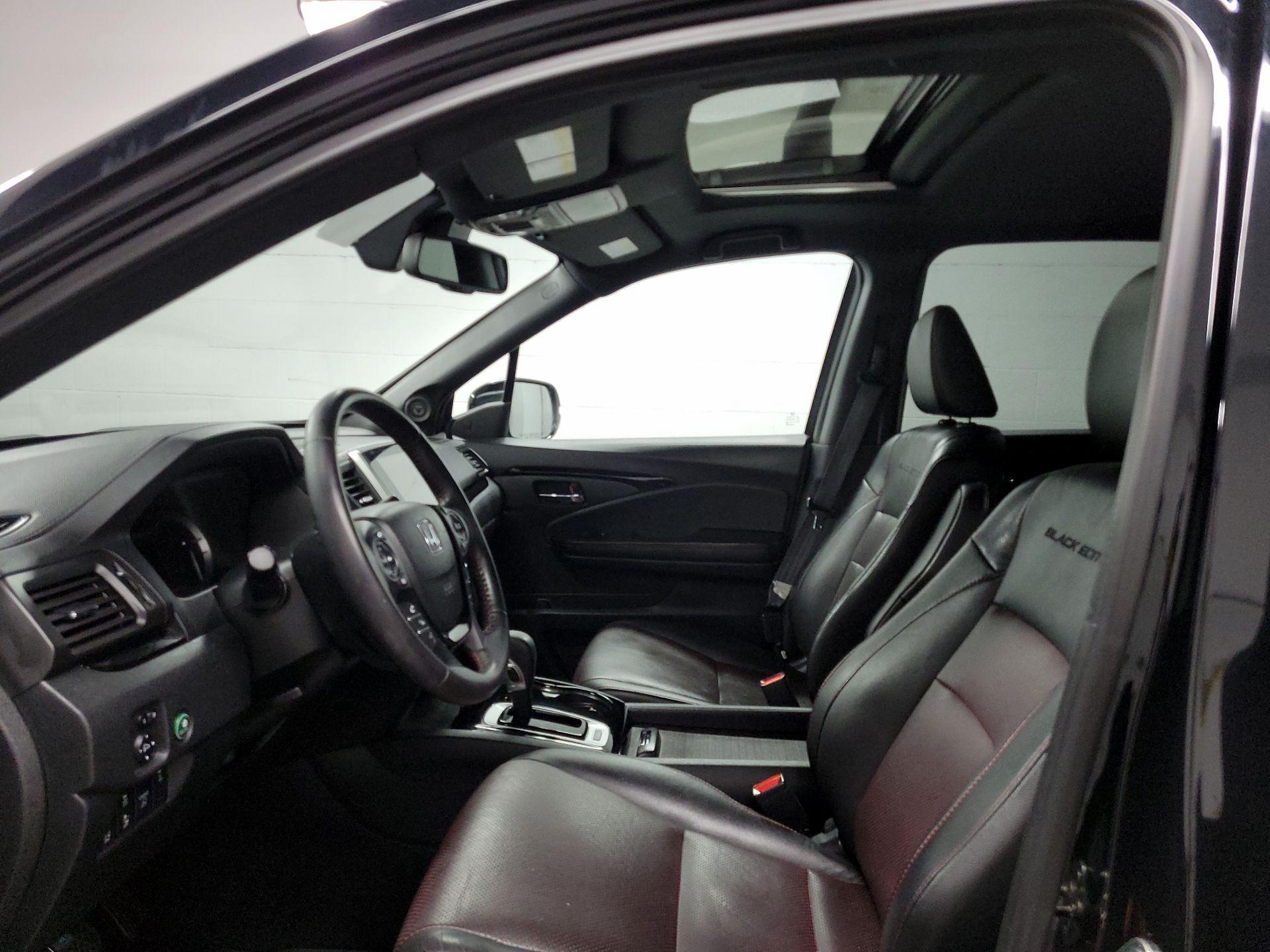 Thumbnail: 2017 Honda Ridgeline - 18
