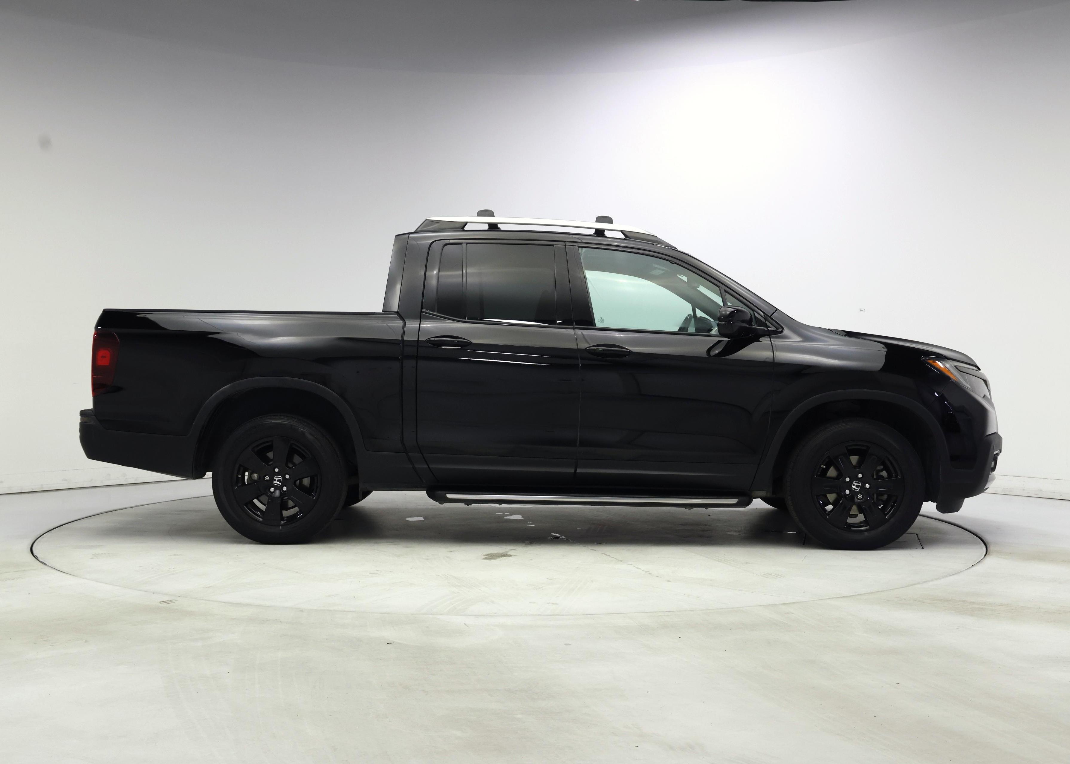 Thumbnail: 2017 Honda Ridgeline - 7