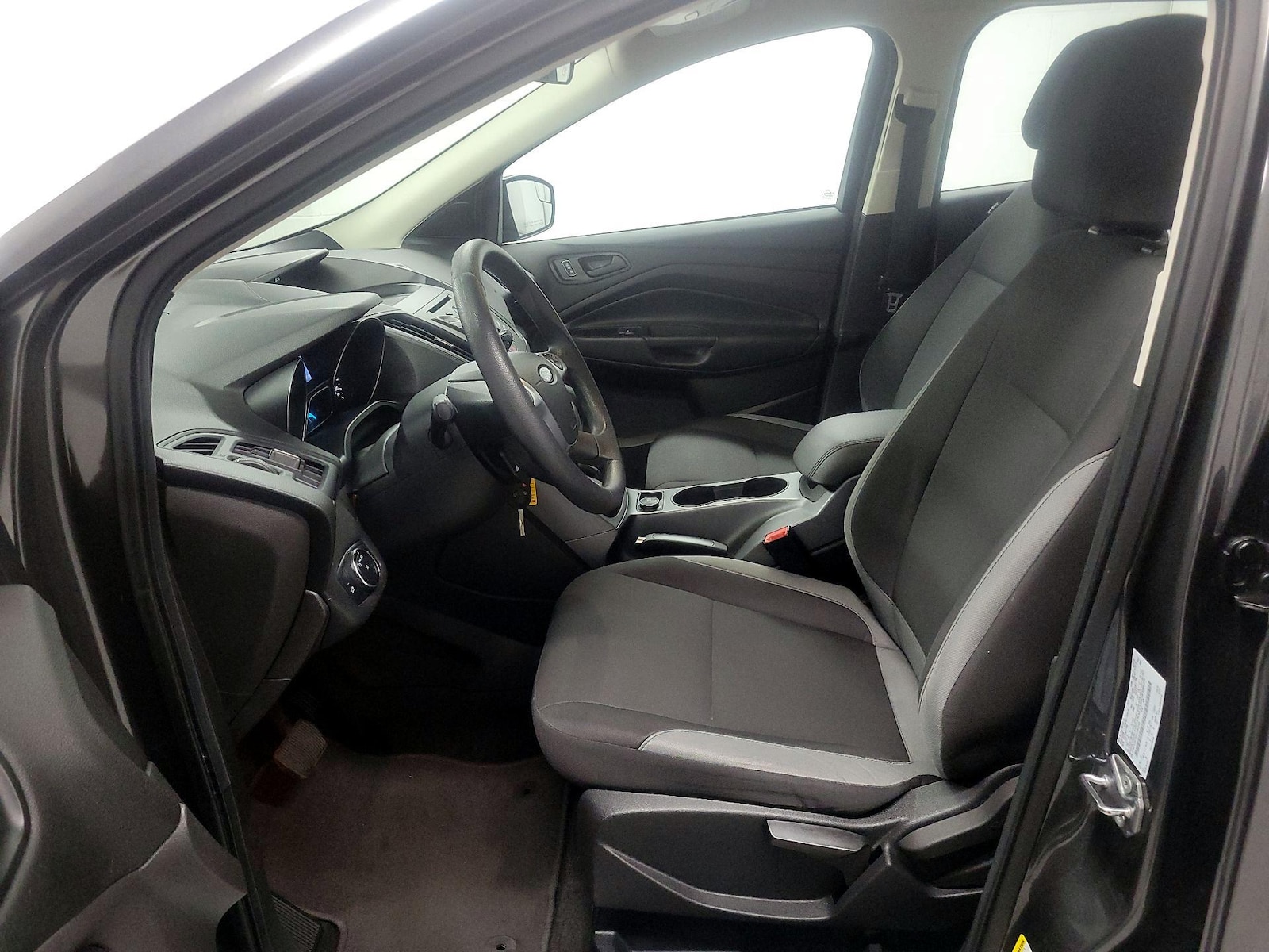 2015 Ford Escape S - Photo 12