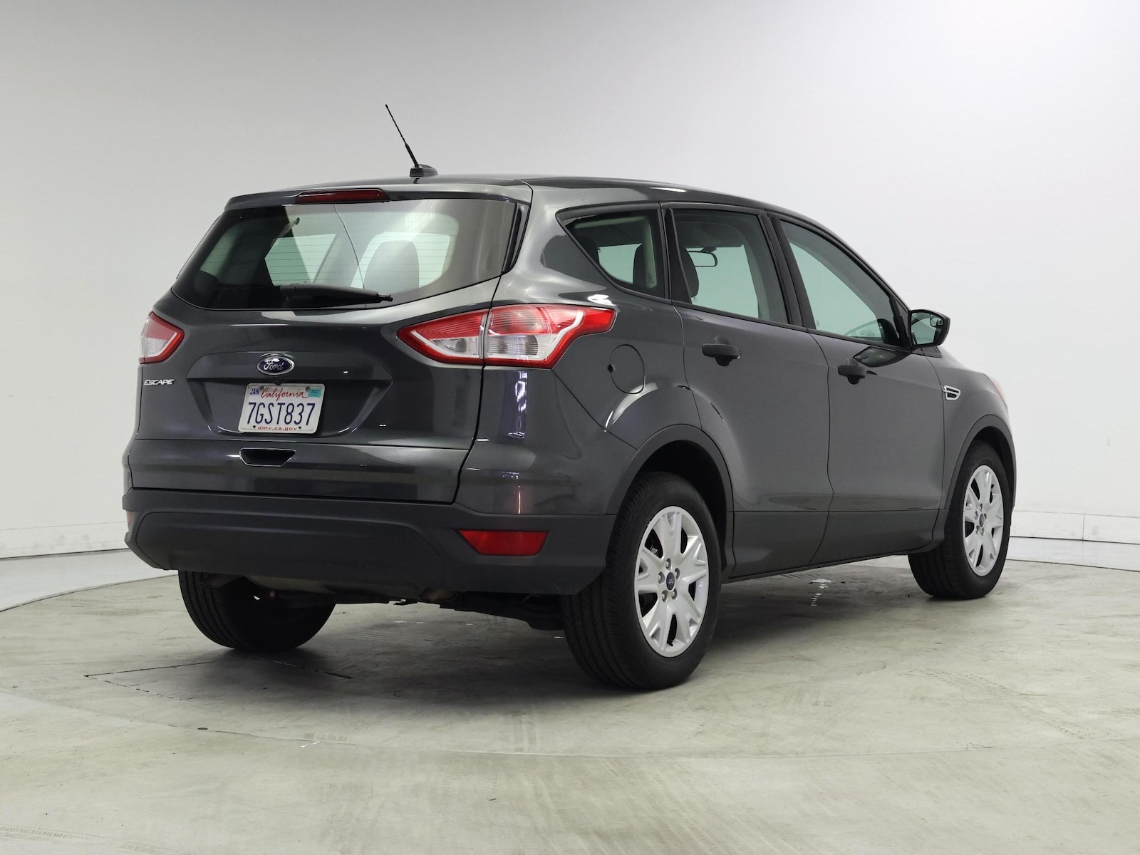 2015 Ford Escape S - Photo 9