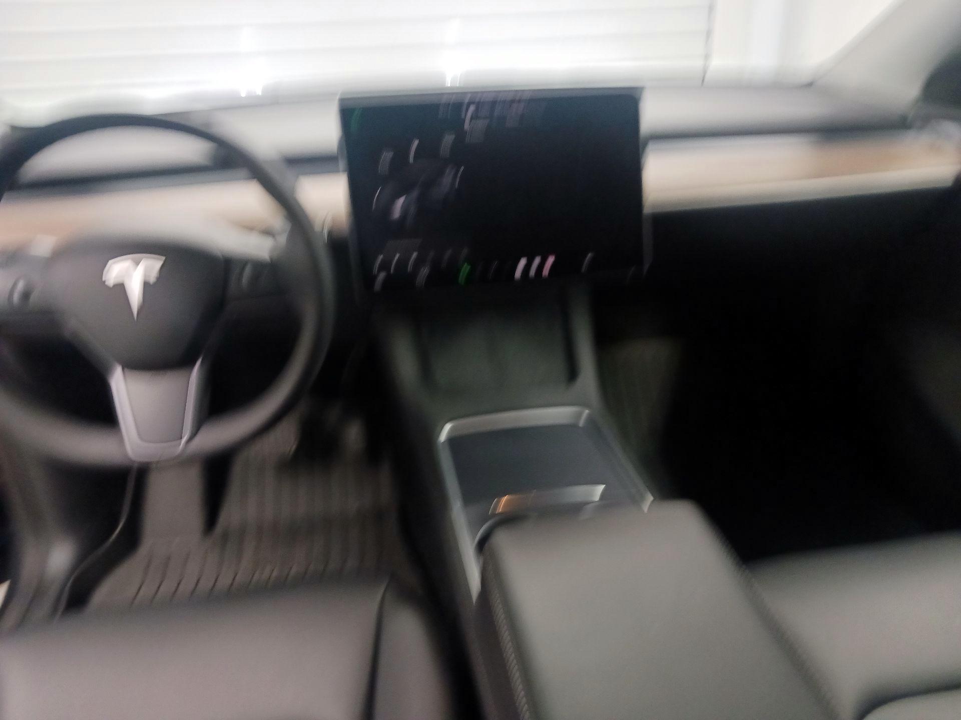Thumbnail: 2023 Tesla Model Y - 9