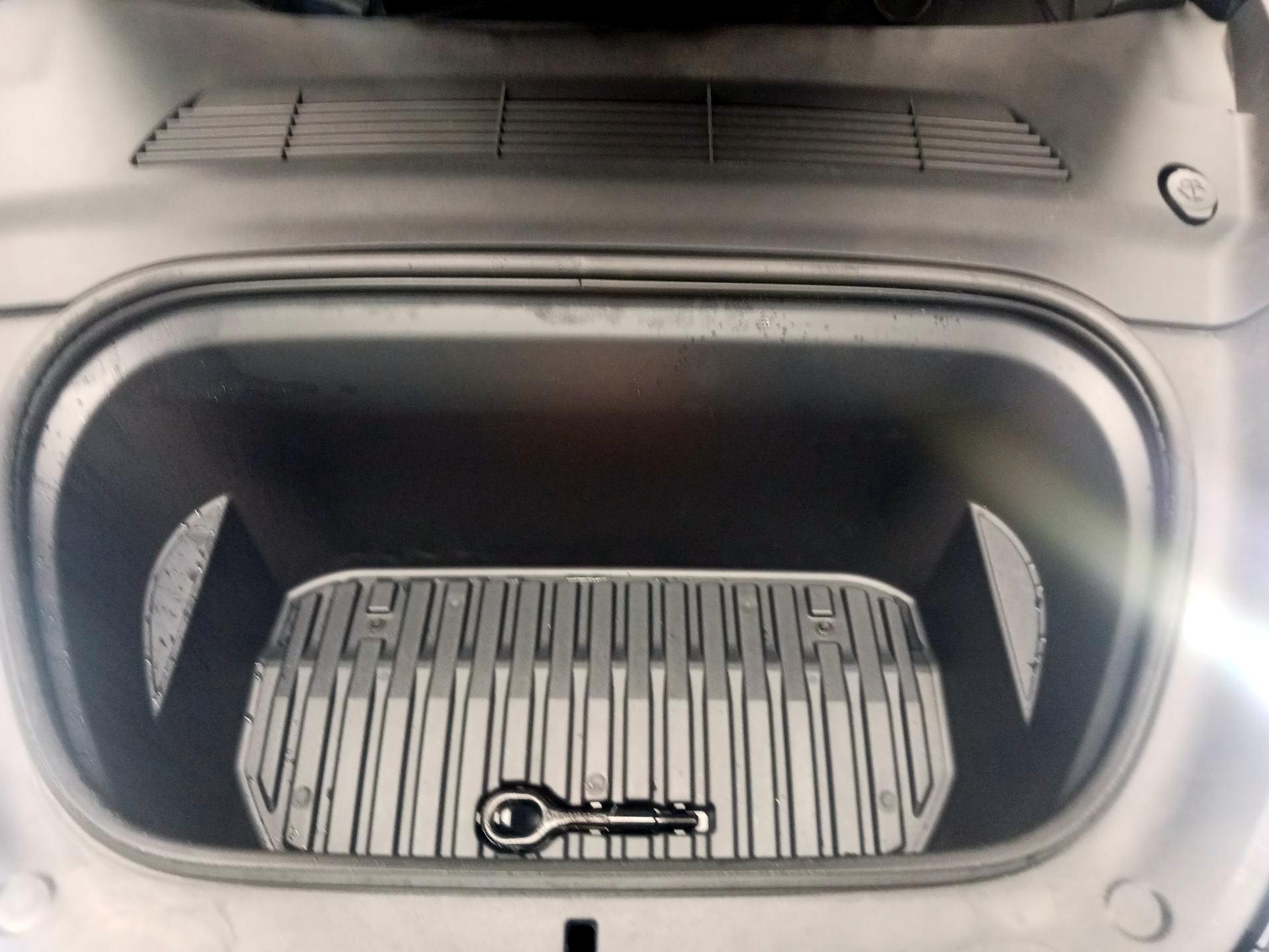 Thumbnail: 2023 Tesla Model Y - 17