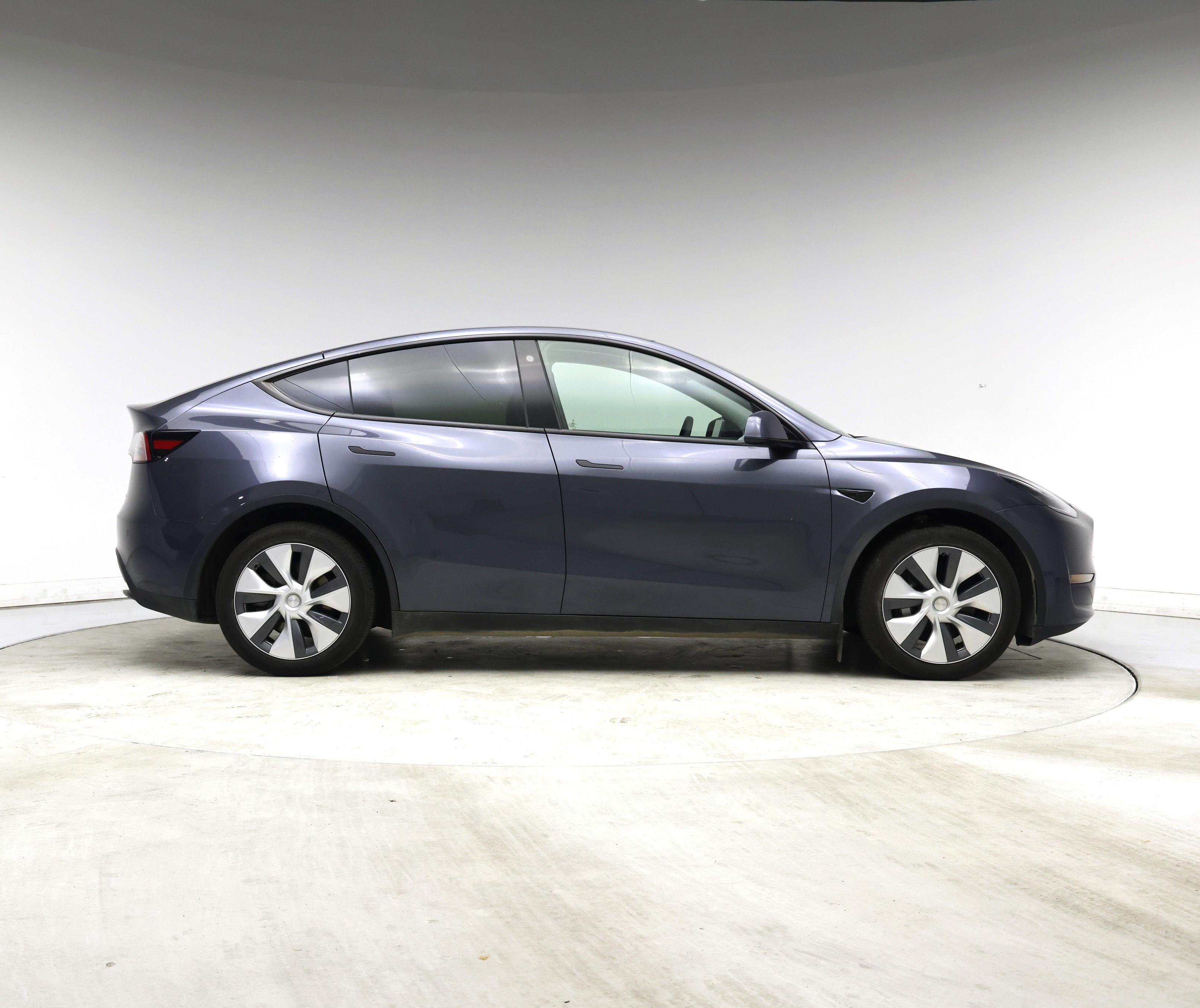 Thumbnail: 2023 Tesla Model Y - 7