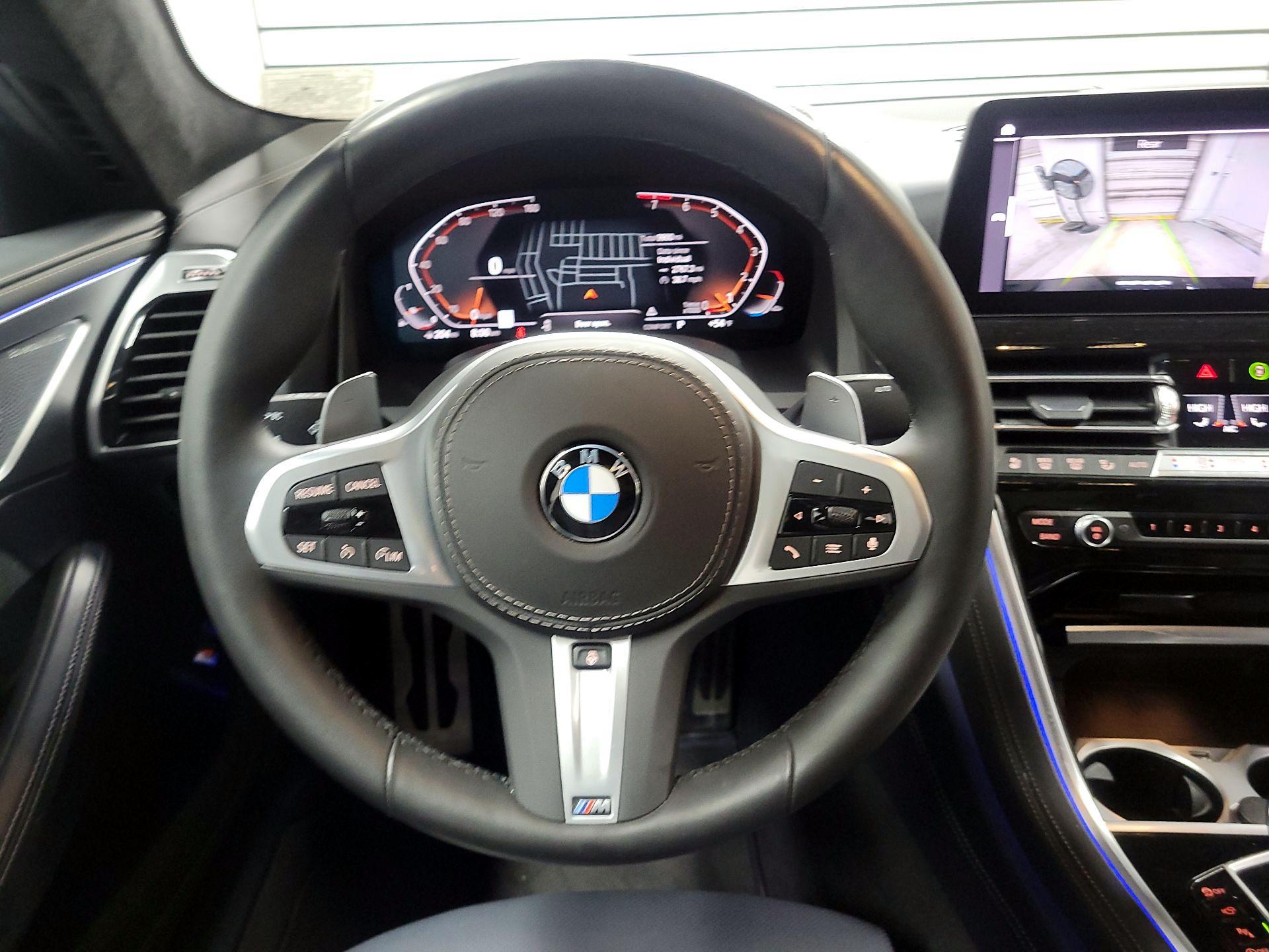Thumbnail: 2025 BMW 8 Series - 10