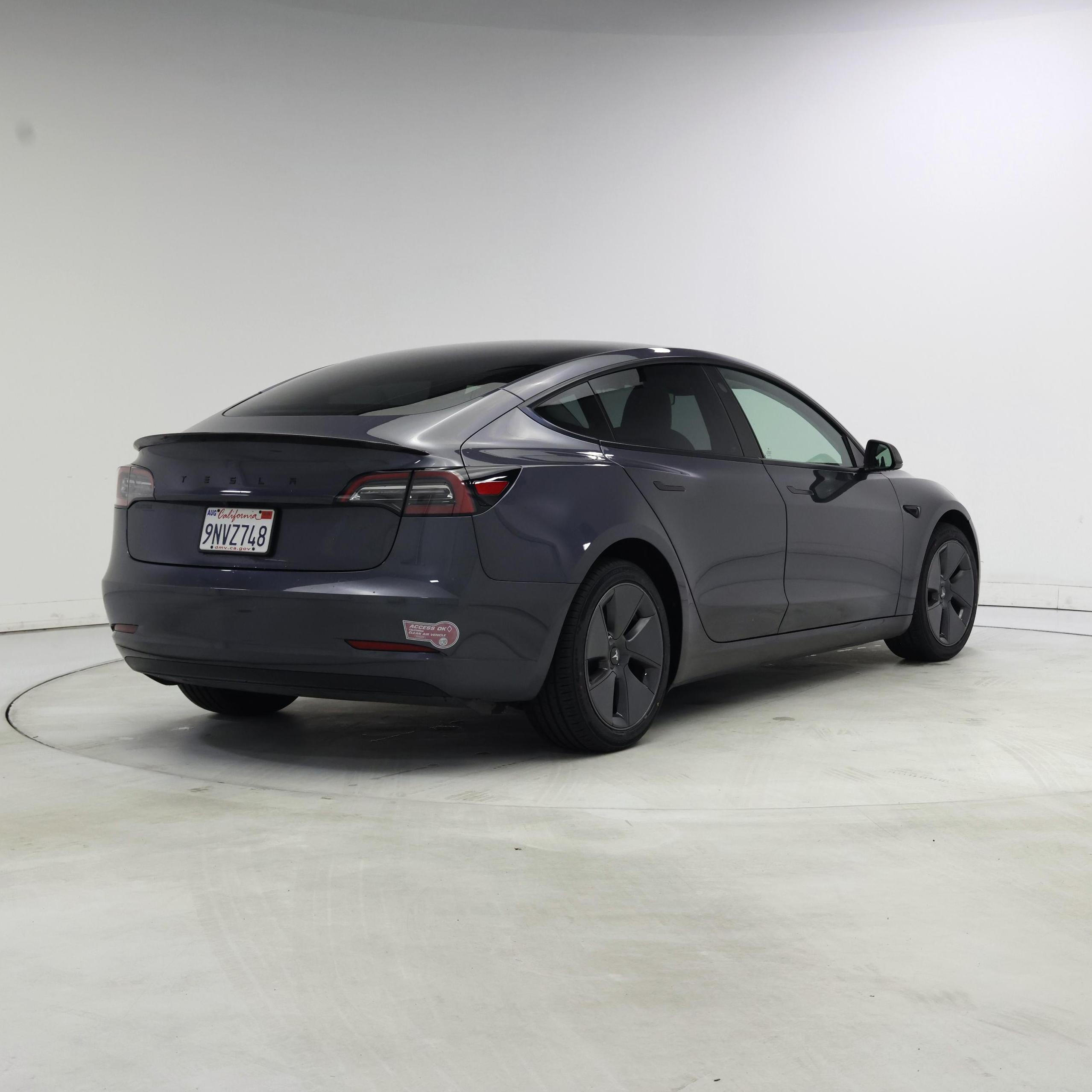 Thumbnail: 2023 Tesla Model 3 - 8