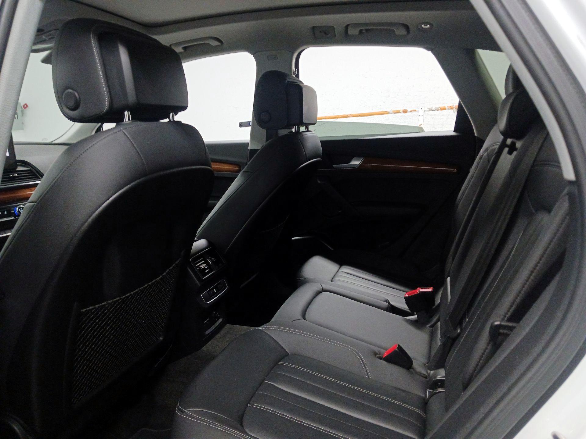 Thumbnail: 2021 Audi Q5 - 19