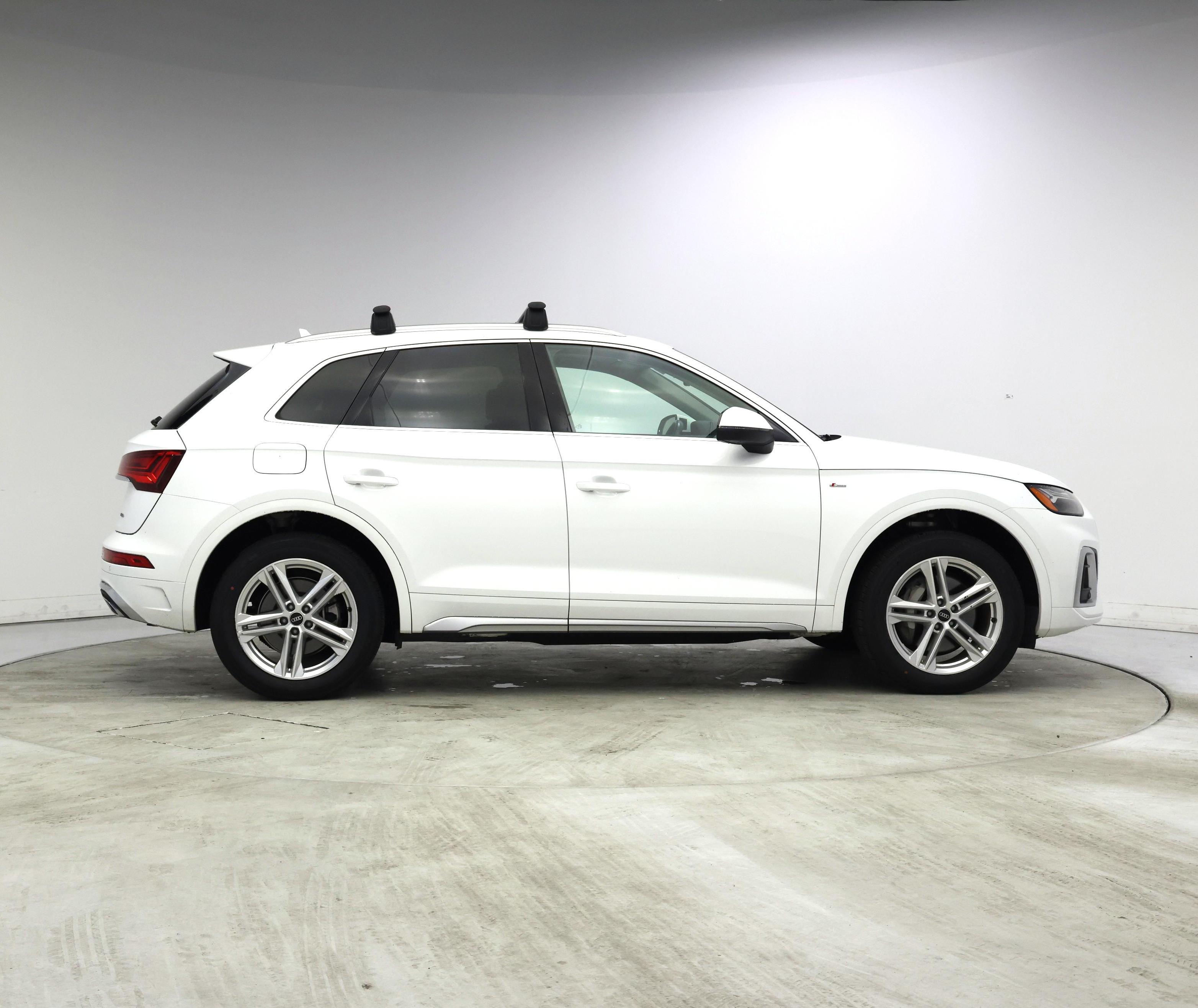 Thumbnail: 2021 Audi Q5 - 7